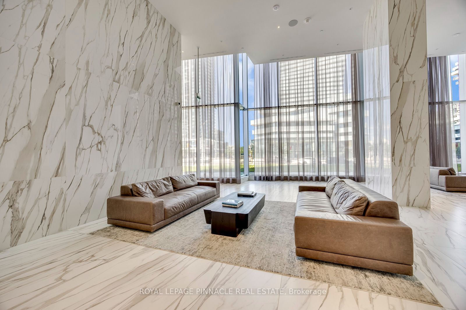 448 Burnhamthorpe Road 5505, Mississauga, ON L5B 0R4 photo 4
