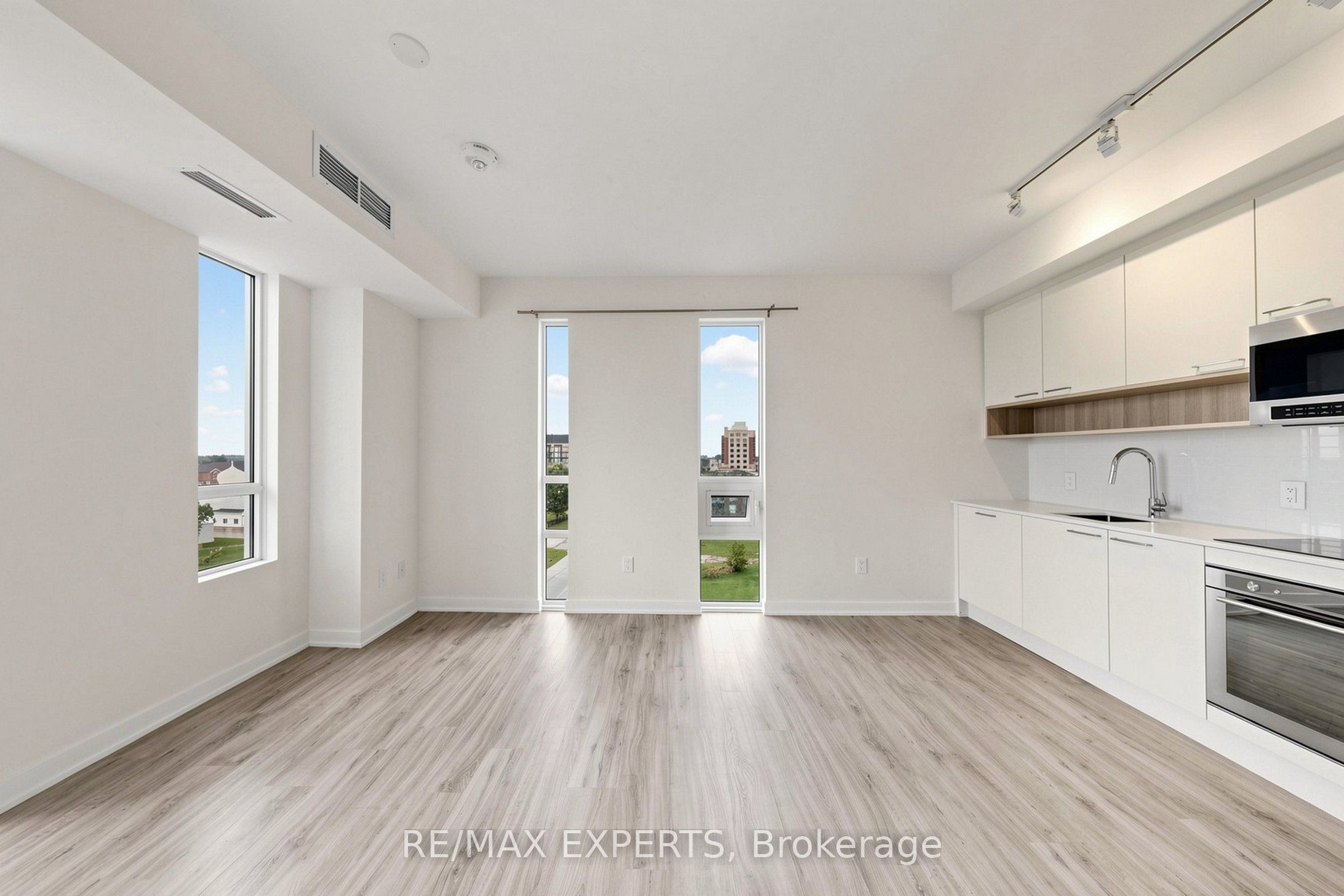 3005 Pine Glen Road 508, Oakville, ON L6M 4C1 photo 3
