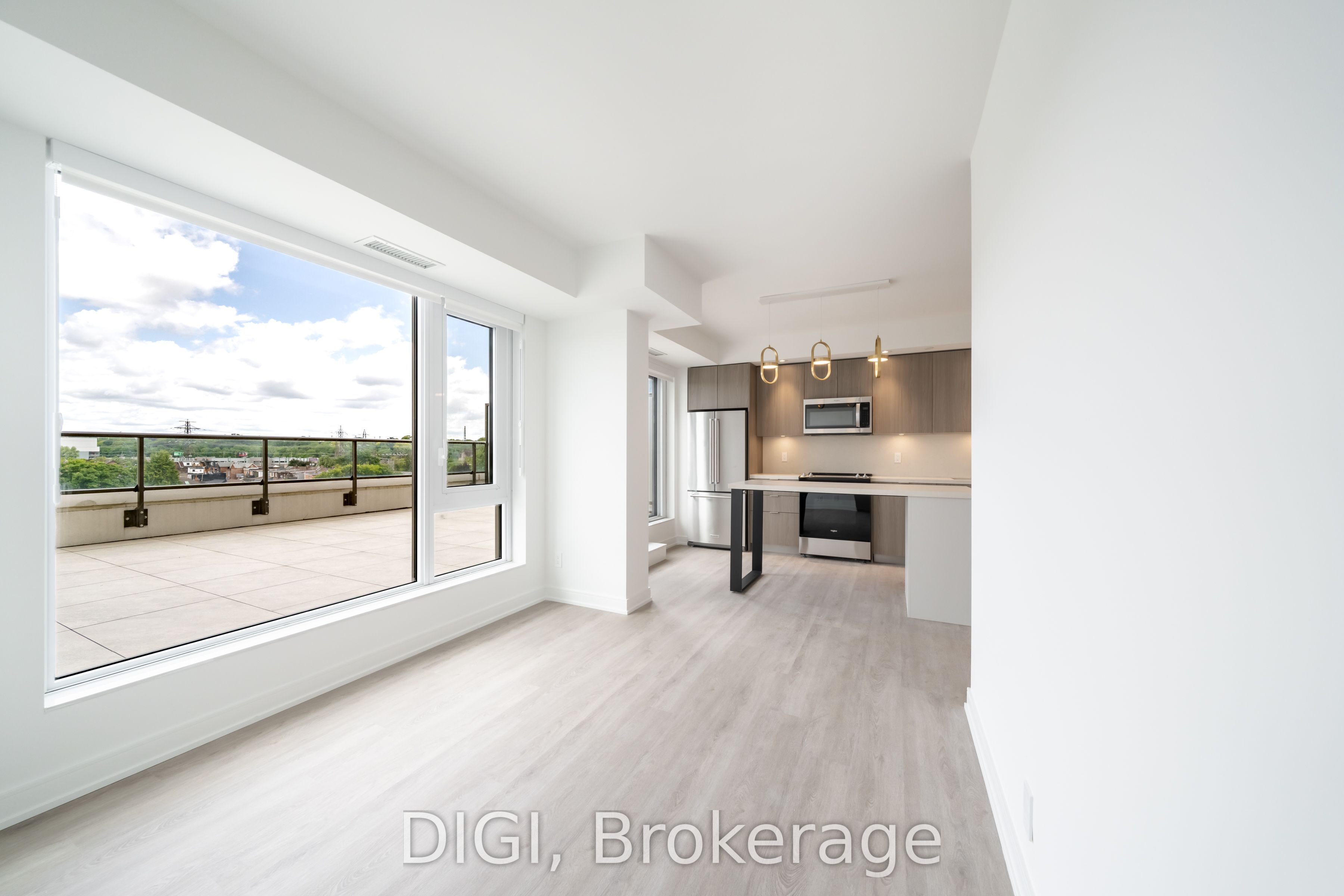 485 Perth Avenue W316, Toronto, ON M6N 0B9