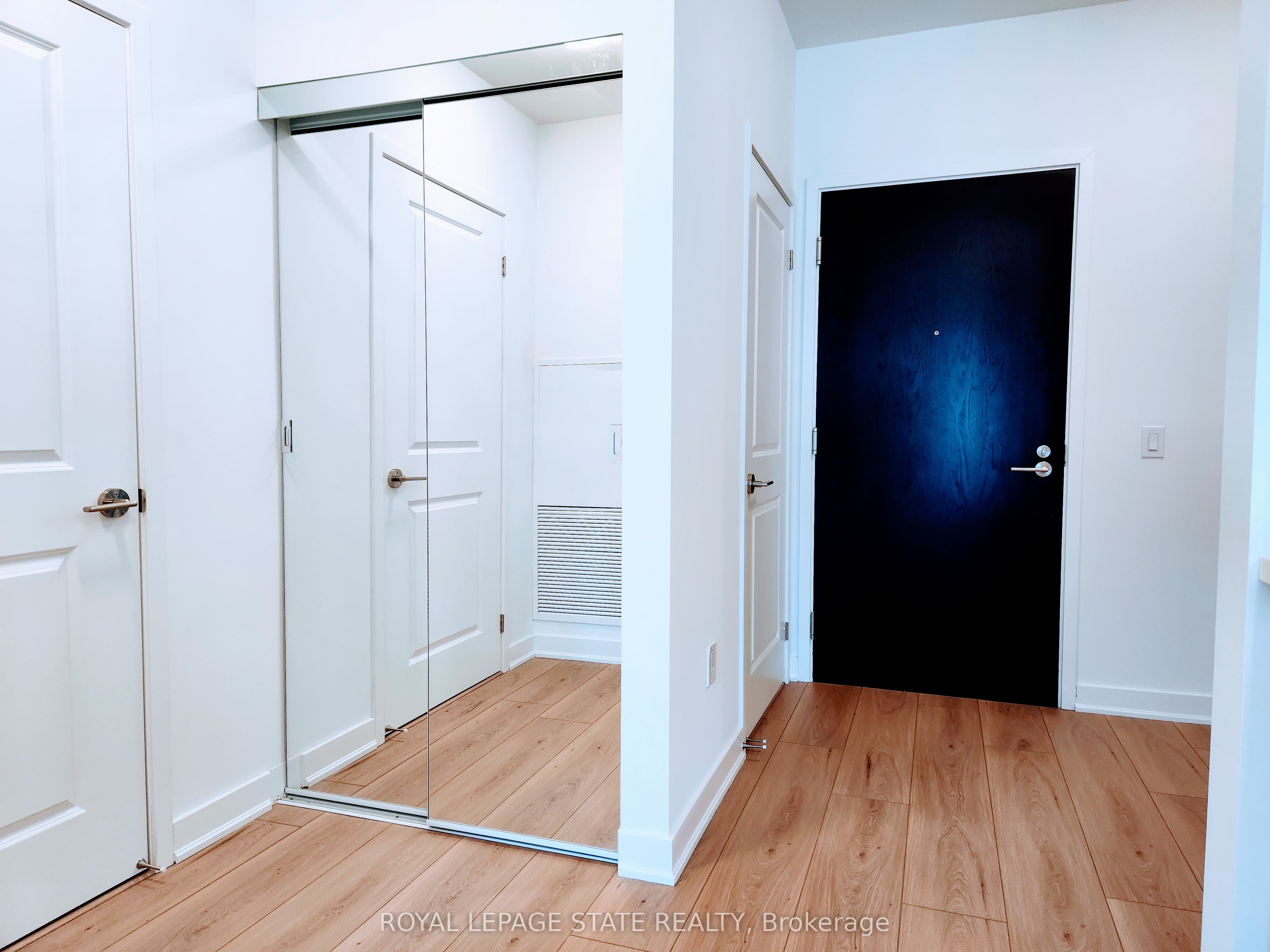 2007 James Street 1605, Burlington, ON L7R 0G7 photo 4