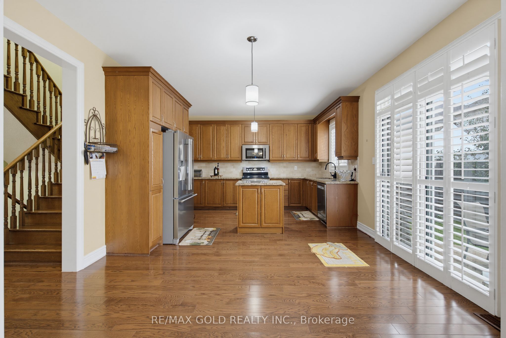 34 Lexington Road, Brampton, ON L6P 2B6 photo 5