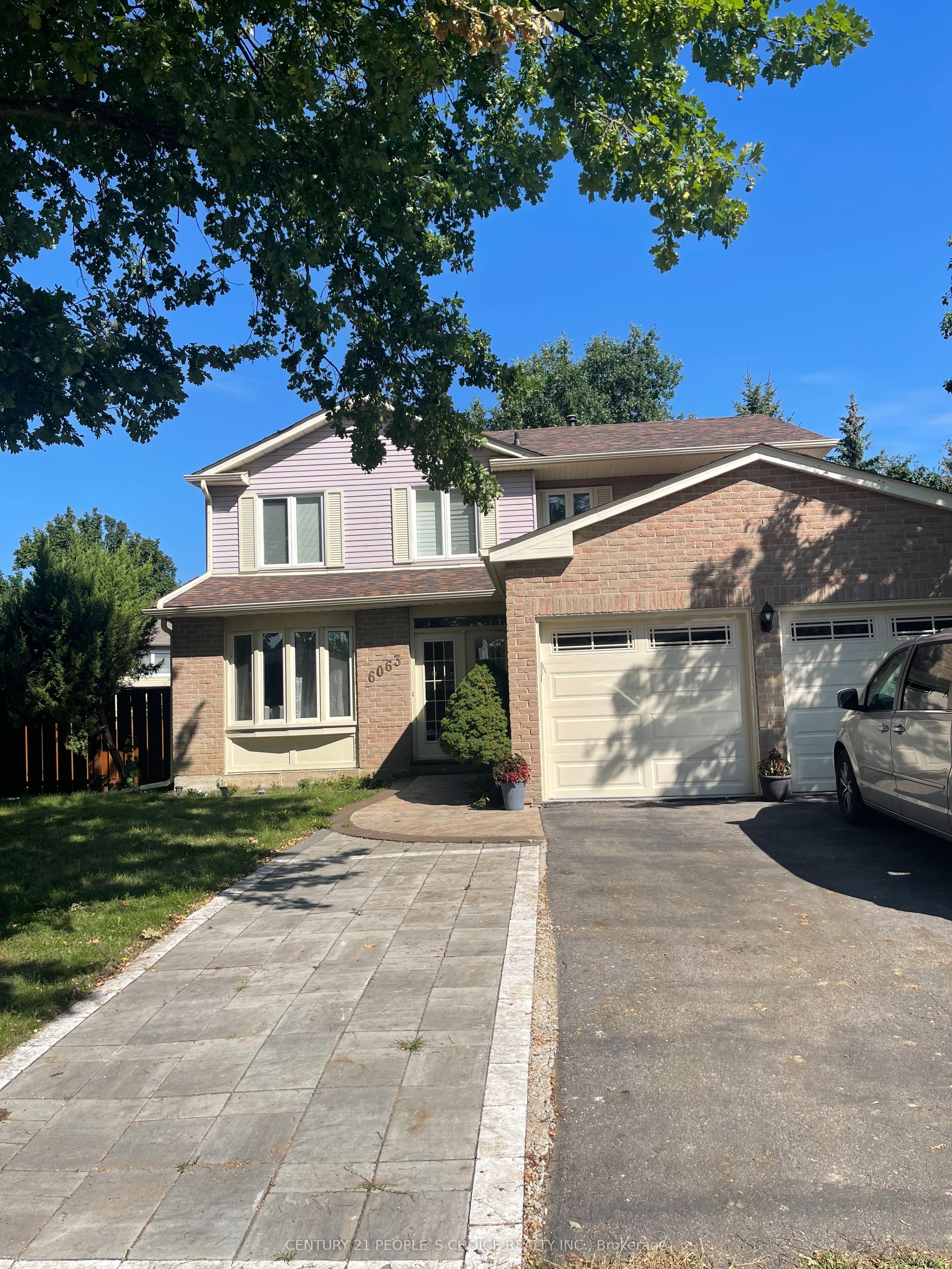 6063 Farmstead Lane, Mississauga, ON L5N 2Y9