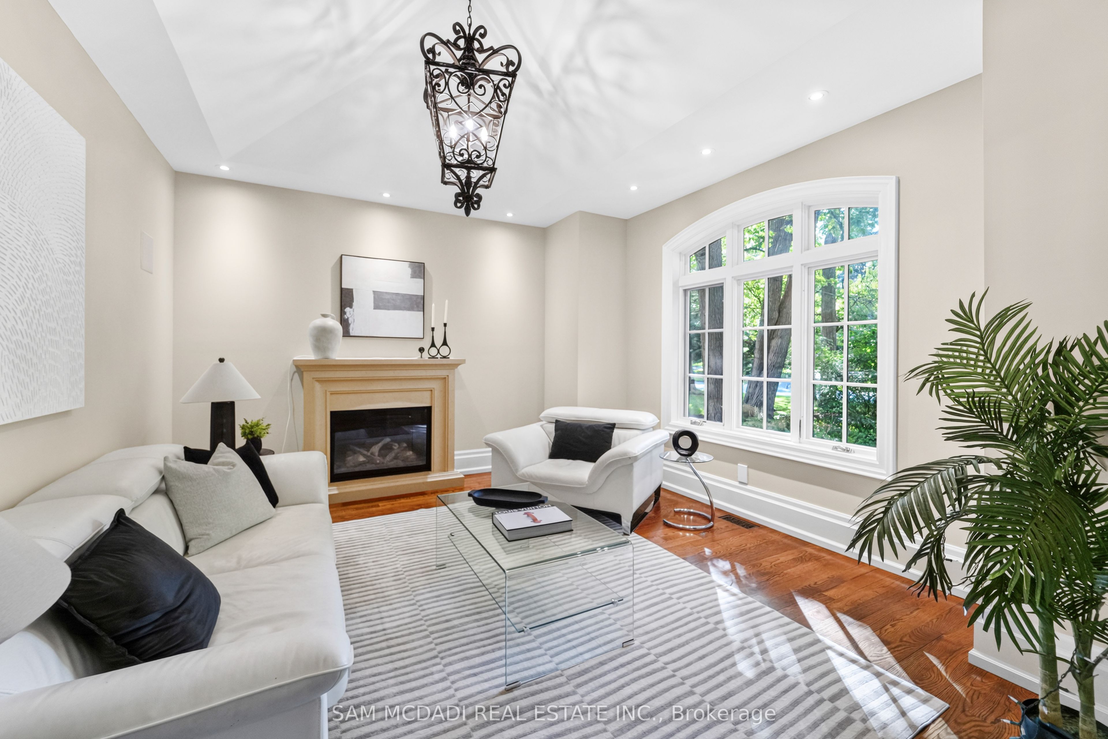 1578 Spring Road, Mississauga, ON L5J 1N3 photo 4