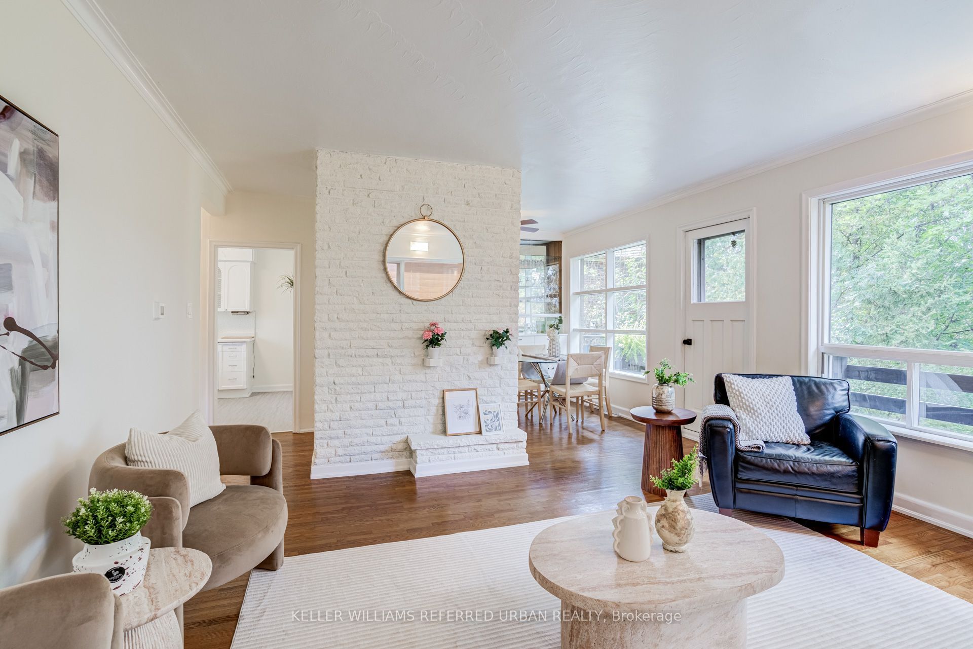 30 Rambert Crescent, Toronto, ON M6S 1E6 photo 4