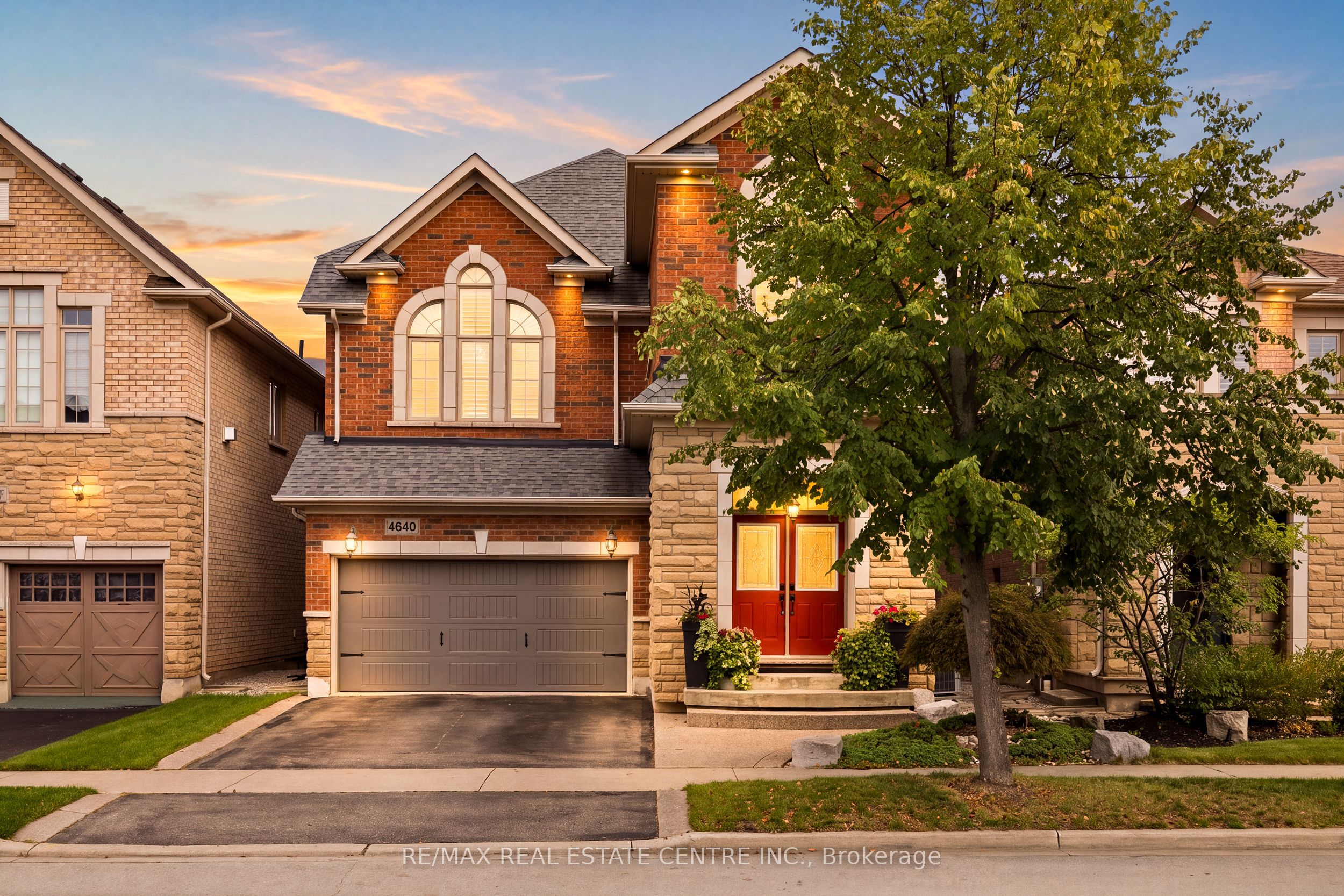 4640 Kearse Street, Burlington, ON L7M 0E2 photo 3