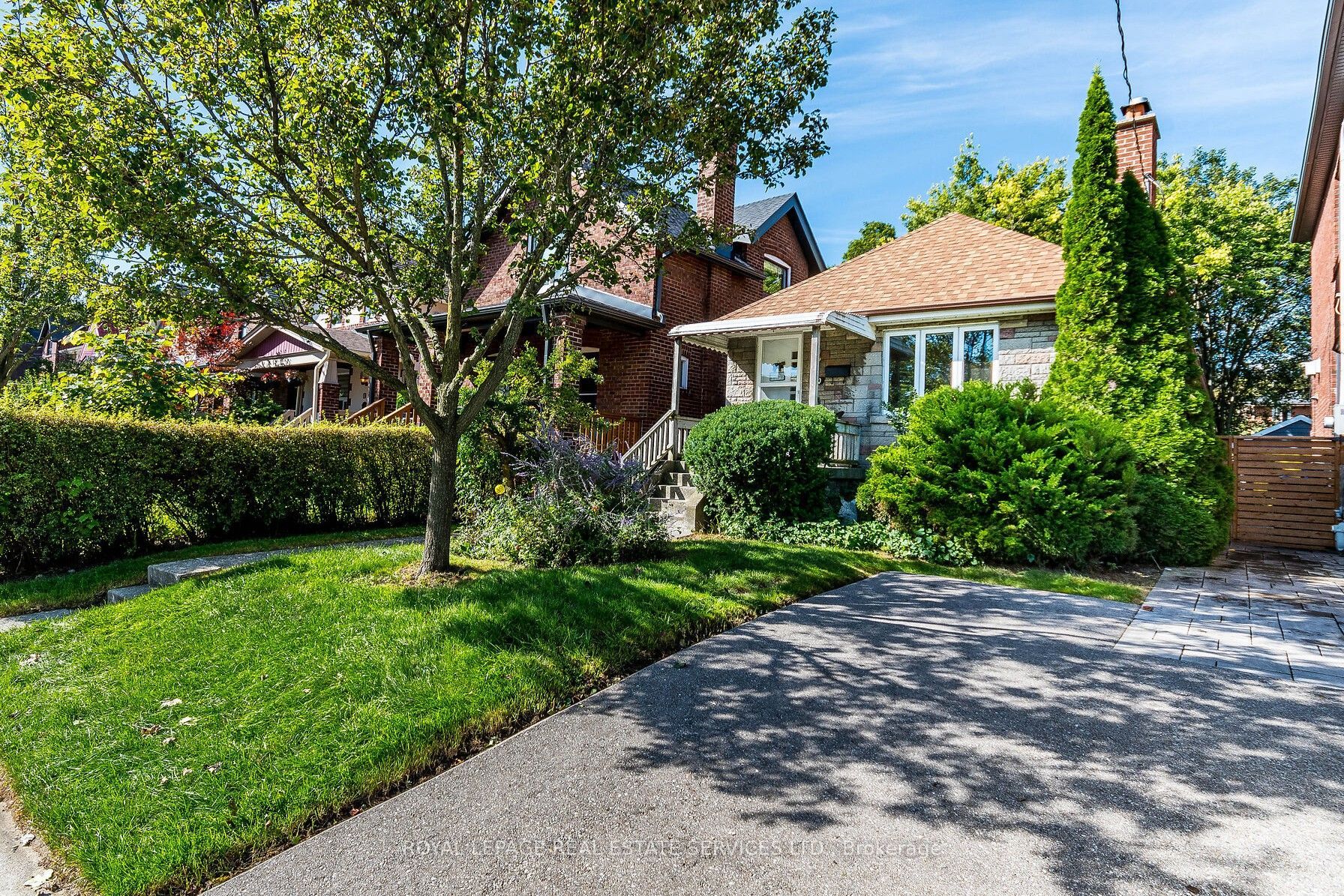 60 Sixth Street, Toronto, ON M8V 3A2 photo 2