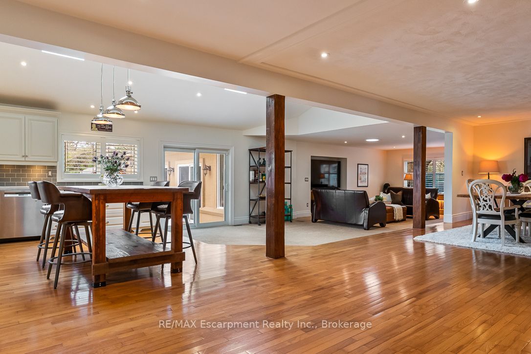 24 Birbank Drive, Oakville, ON L6J 4Y9 photo 3