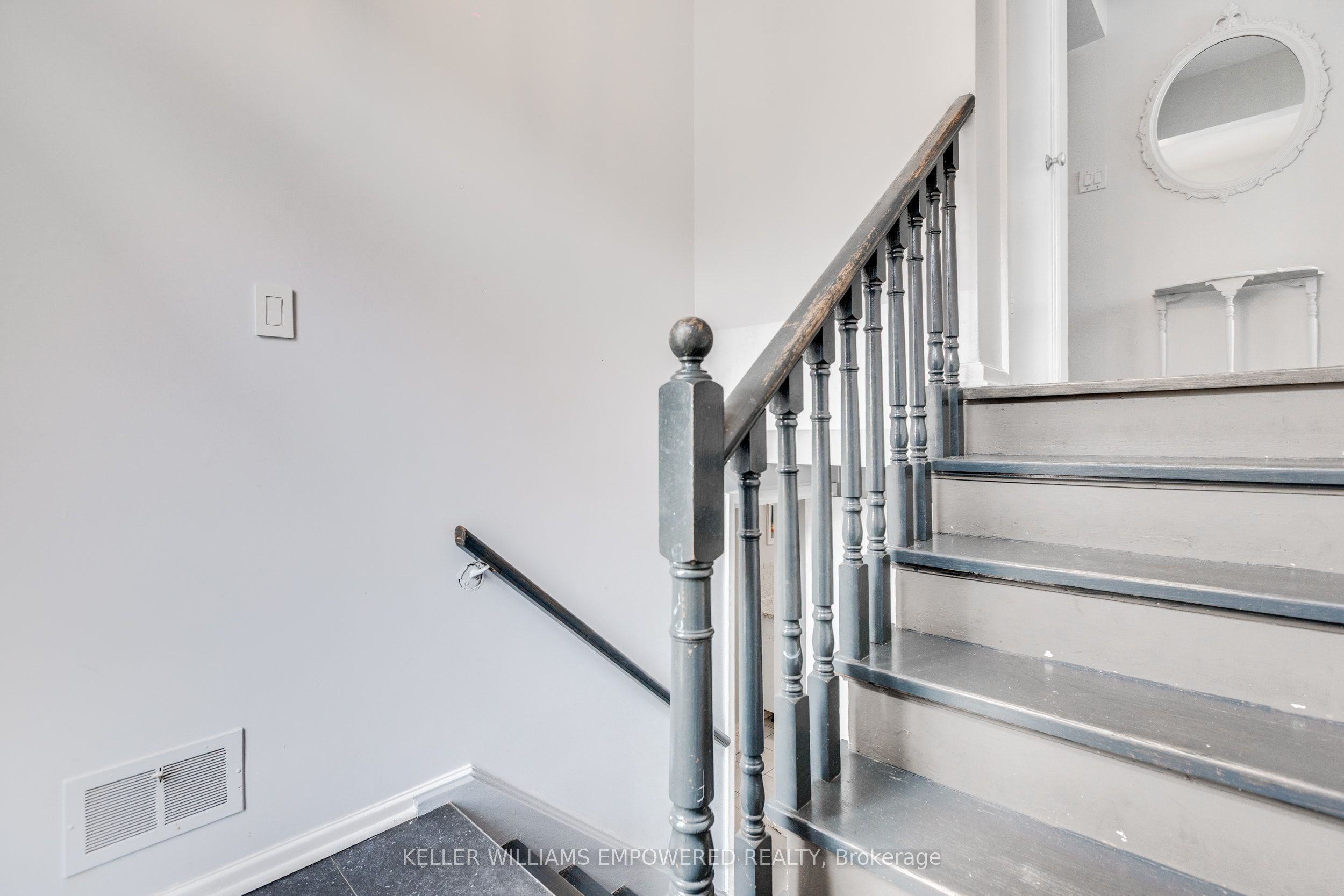 39 Checkendon Drive, Toronto, ON M9W 2Y8 photo 3