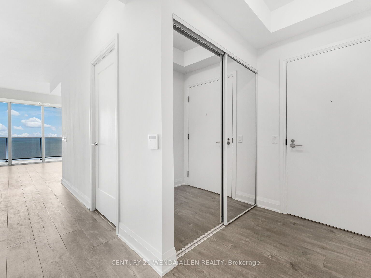 70 Annie Craig Drive 4205, Toronto, ON M8V 0G2 photo 5