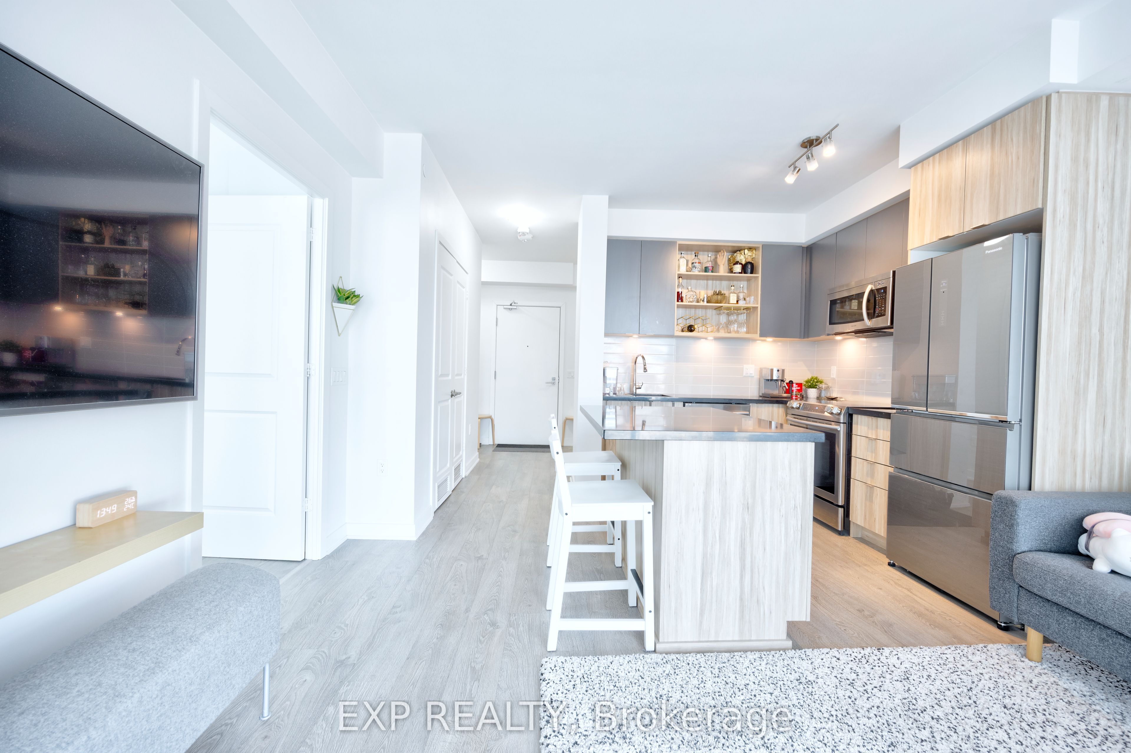 4677 Glen Erin Drive 1103, Mississauga, ON L5M 2E3 photo 2