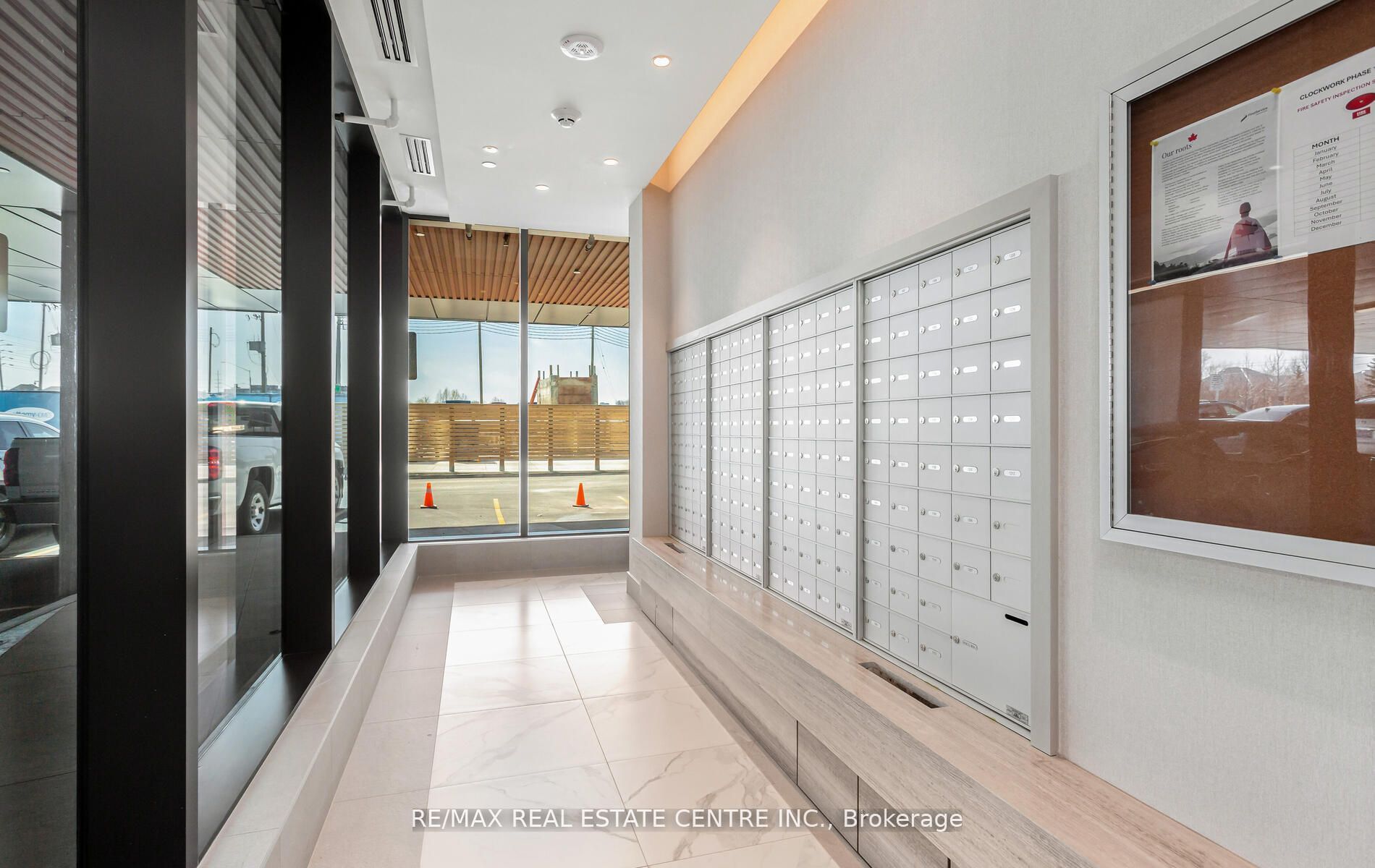 3006 William Cutmore Boulevard 210, Oakville, ON L6H 8A4 photo 5