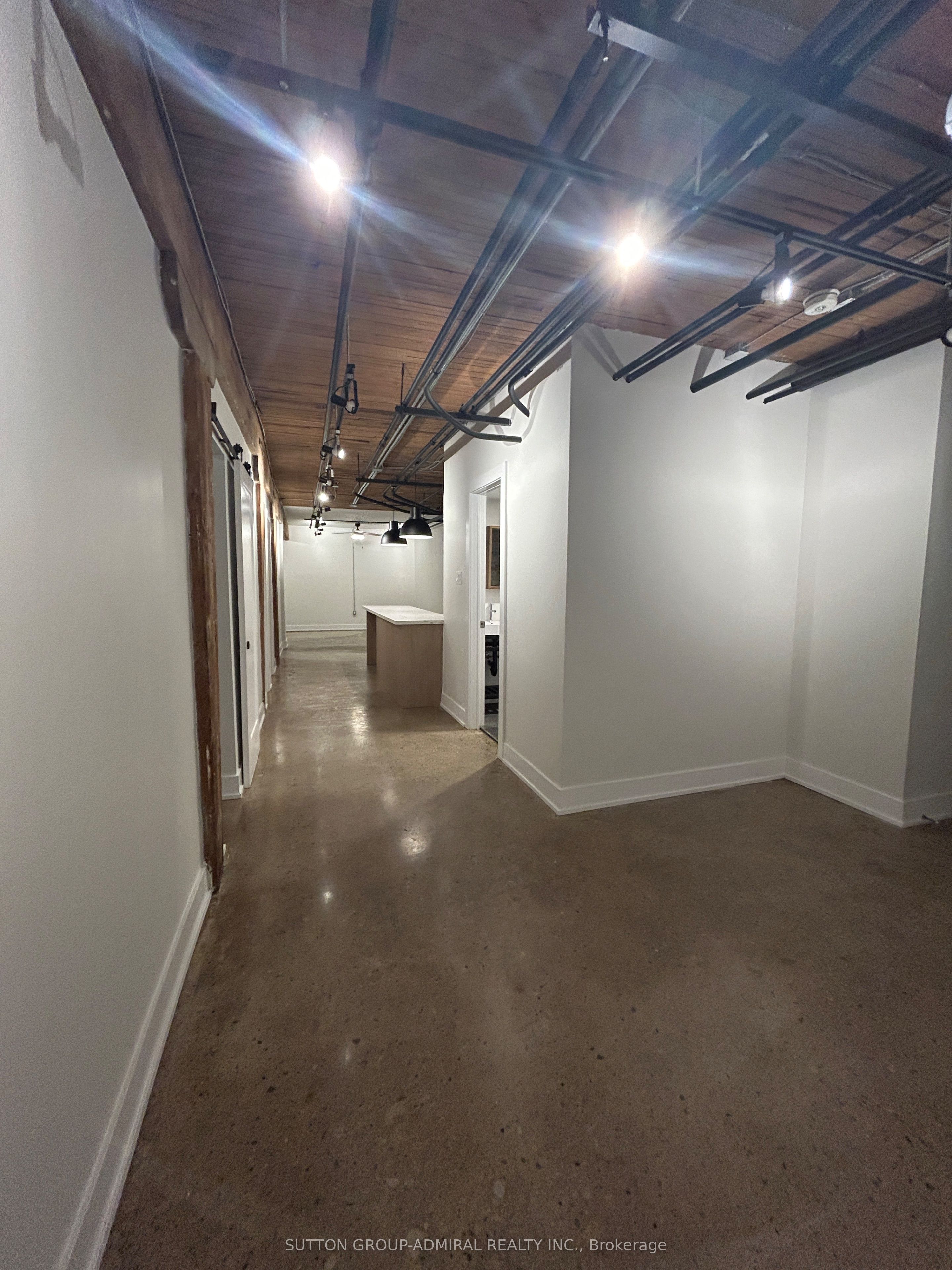 34 Noble Street L102, Toronto, ON M6K 2C9 photo 5