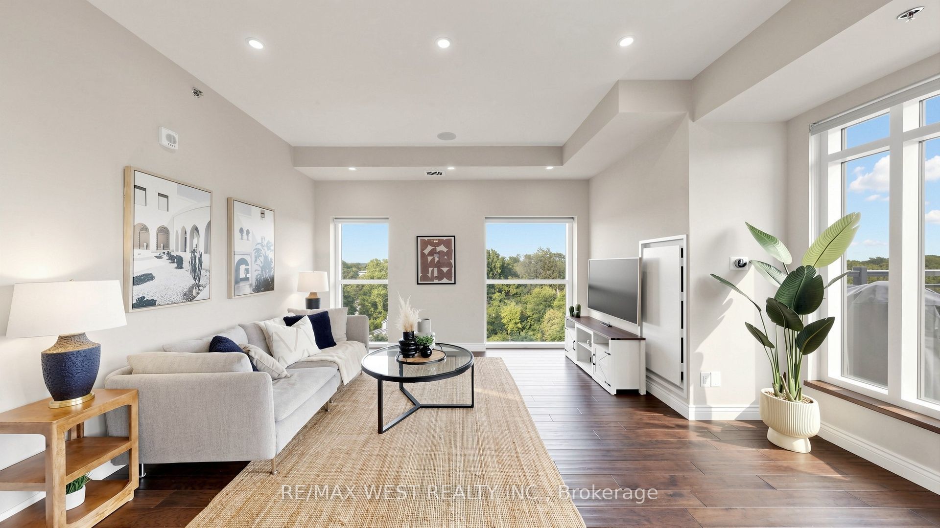 34 Plains Road E 605, Burlington, ON L7T 0B9 photo 4