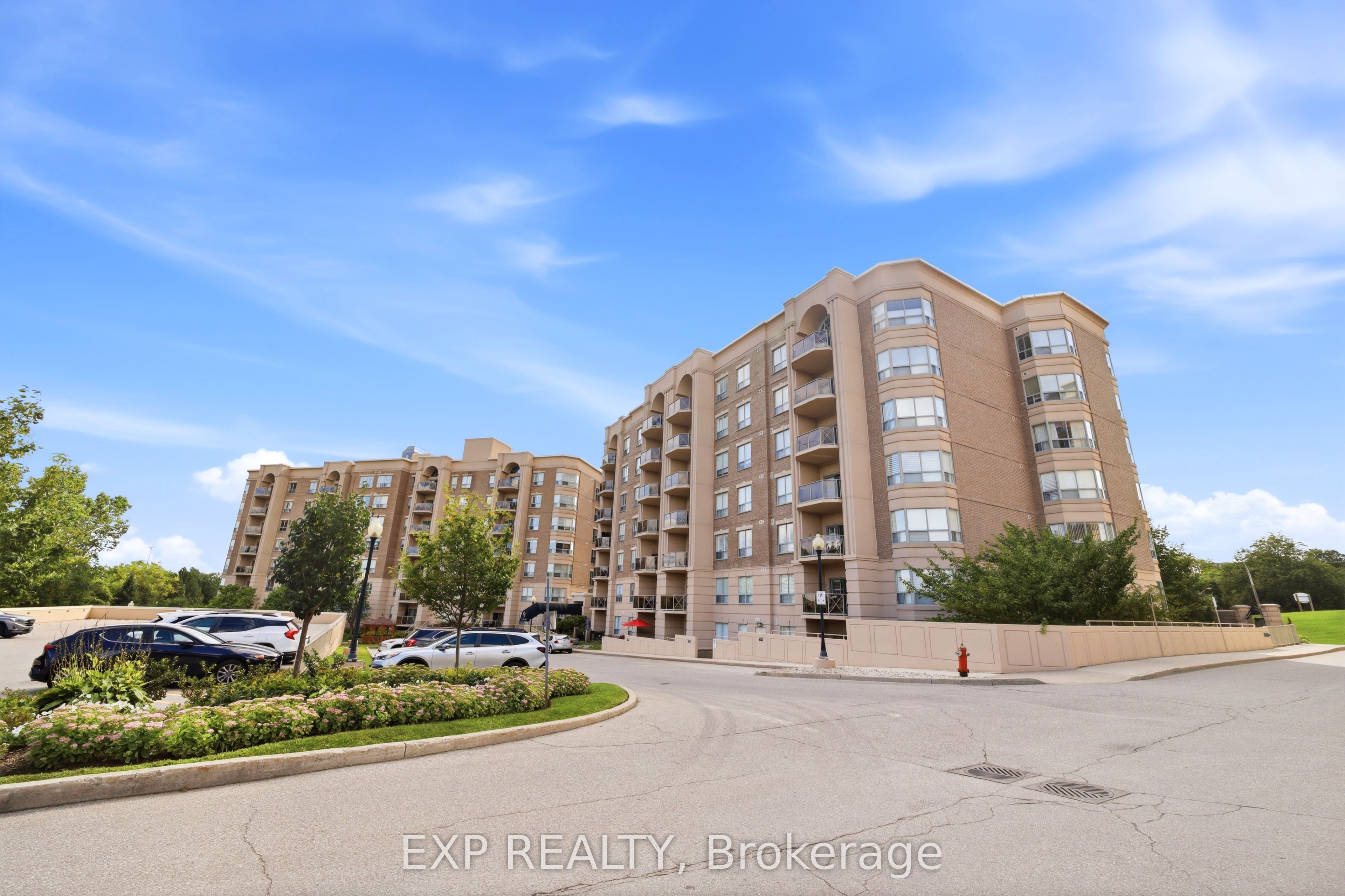 2085 Amherst Heights Drive 206, Burlington, ON L7P 5C2 photo 2