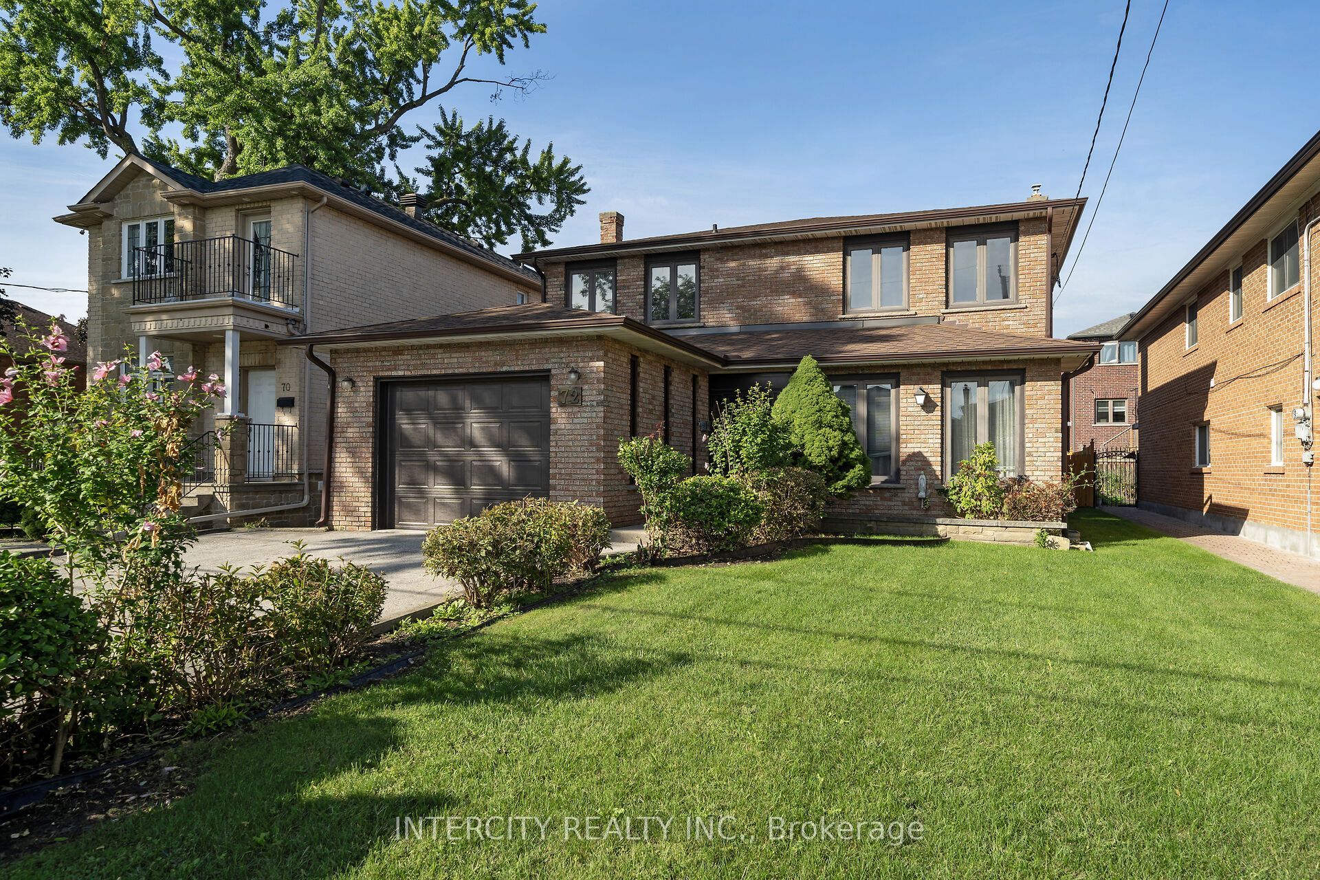 72 Chiswick Avenue, Toronto, ON M6M 4V3 photo 2