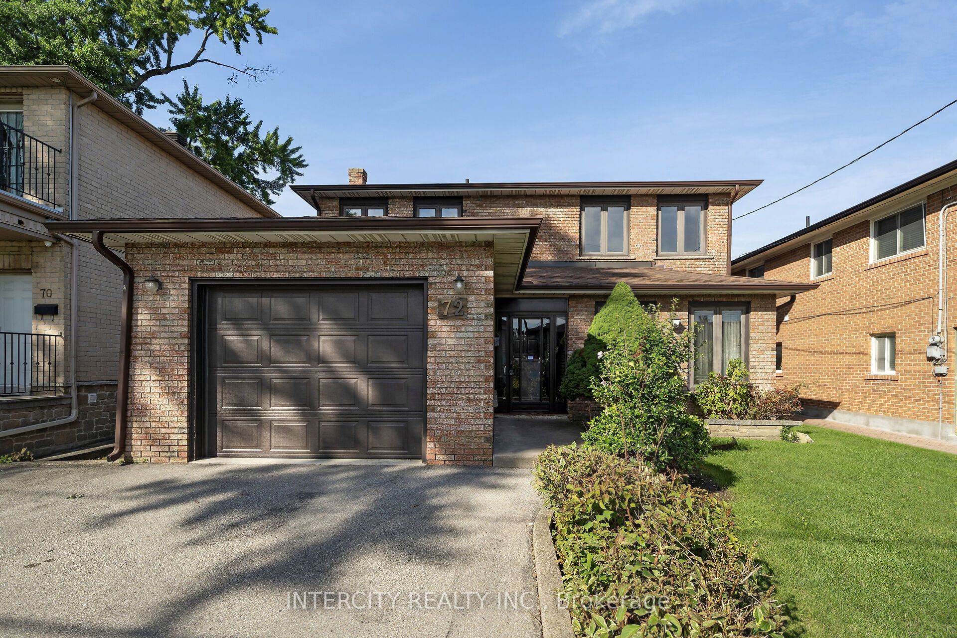 72 Chiswick Avenue, Toronto, ON M6M 4V3 photo 3