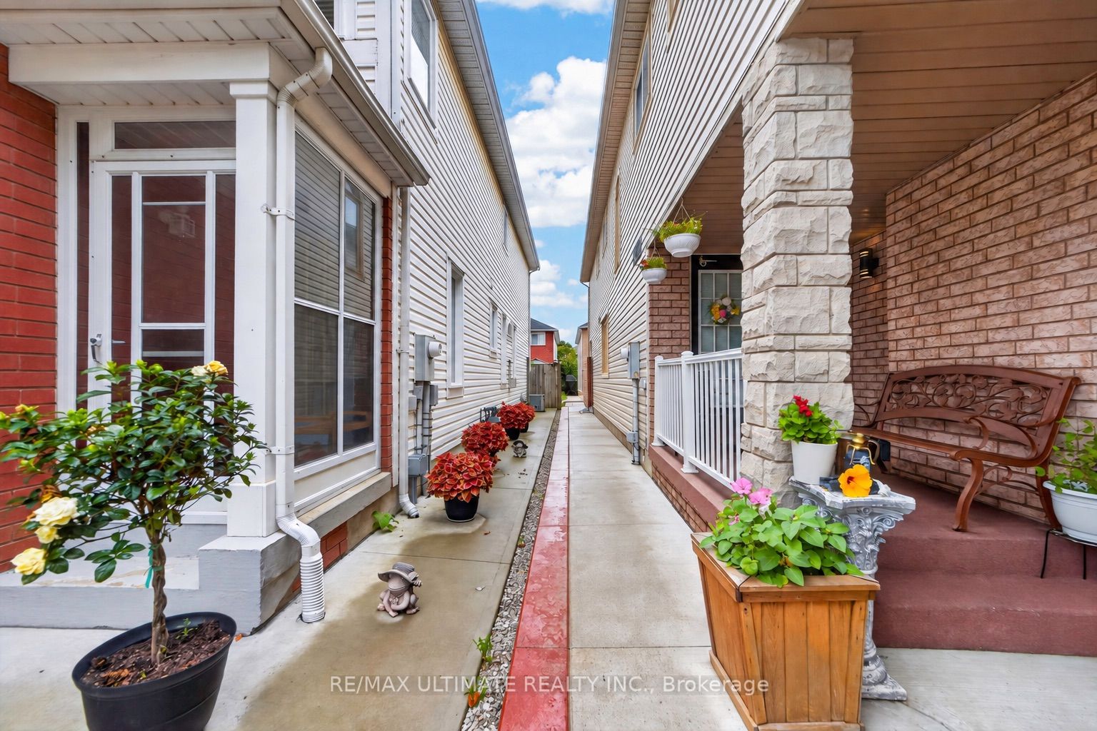 82 Yellow Brick Road, Brampton, ON L6V 4L1 photo 3