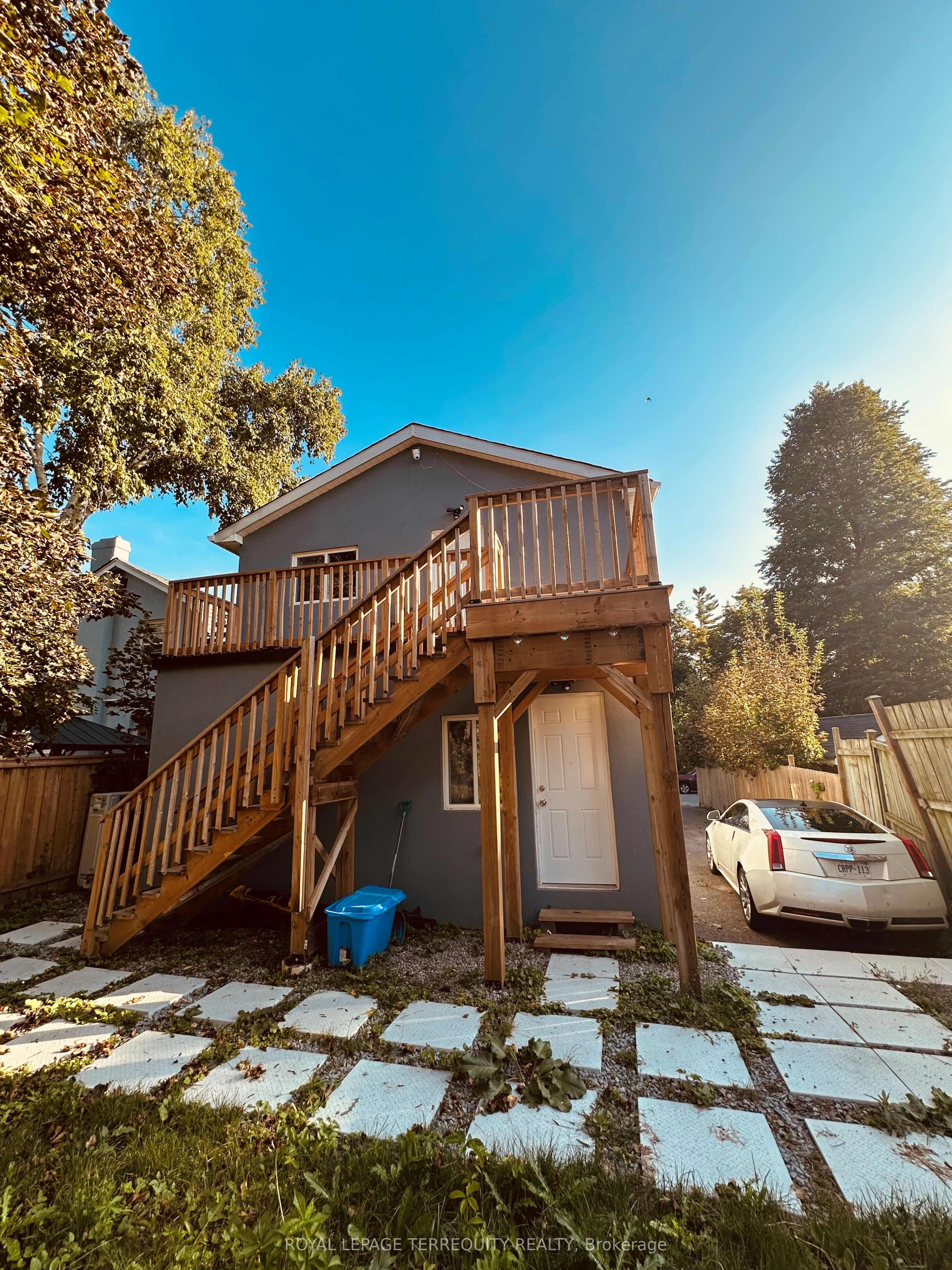5 Lowes Avenue 1, 2, & 3, Brampton, ON L6X 1R8 photo 3