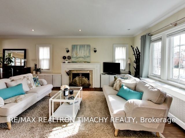 61 Thirty Seventh Street, Toronto, ON M8W 3L7 photo 4