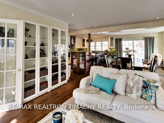 61 Thirty Seventh Street, Toronto, ON M8W 3L7 photo 5