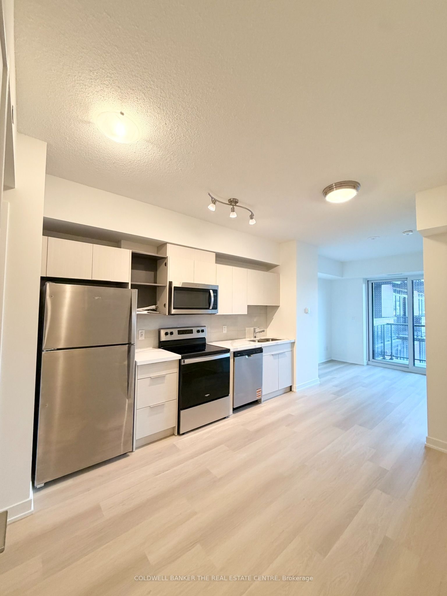 2839 Jane Street 302, Toronto, ON M3N 2J5 photo 4