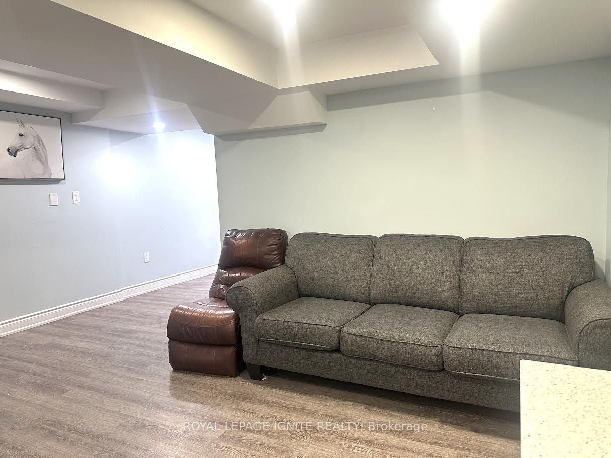 90 Kilrea Way BSMNT, Brampton, ON L6X 0R3 photo 2