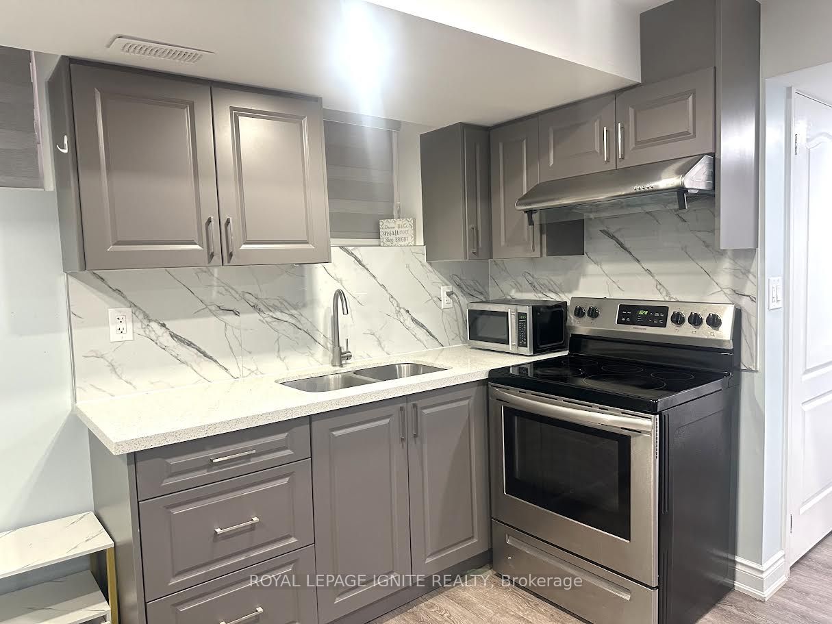 90 Kilrea Way BSMNT, Brampton, ON L6X 0R3 photo 3