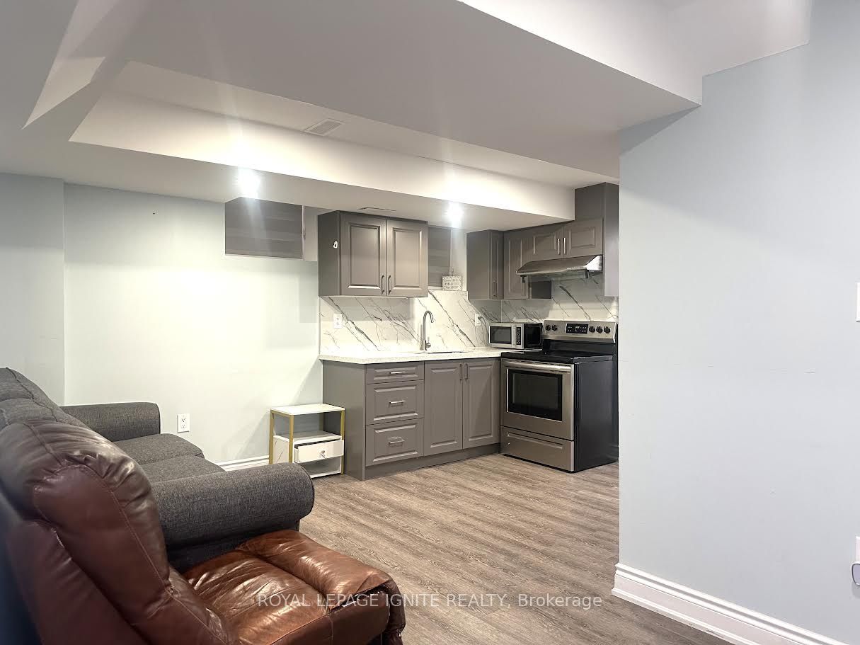 90 Kilrea Way BSMNT, Brampton, ON L6X 0R3 photo 4