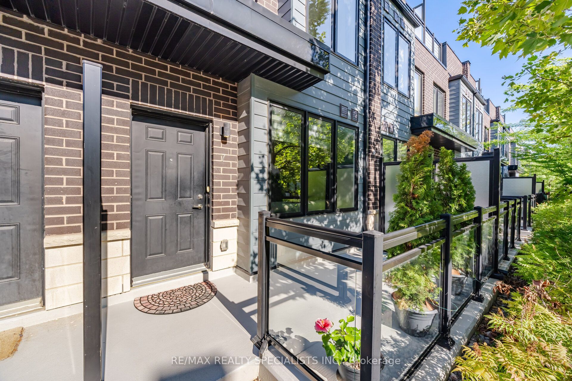 2232 Bromsgrove Road 7, Mississauga, ON L5J 0B3 photo 5