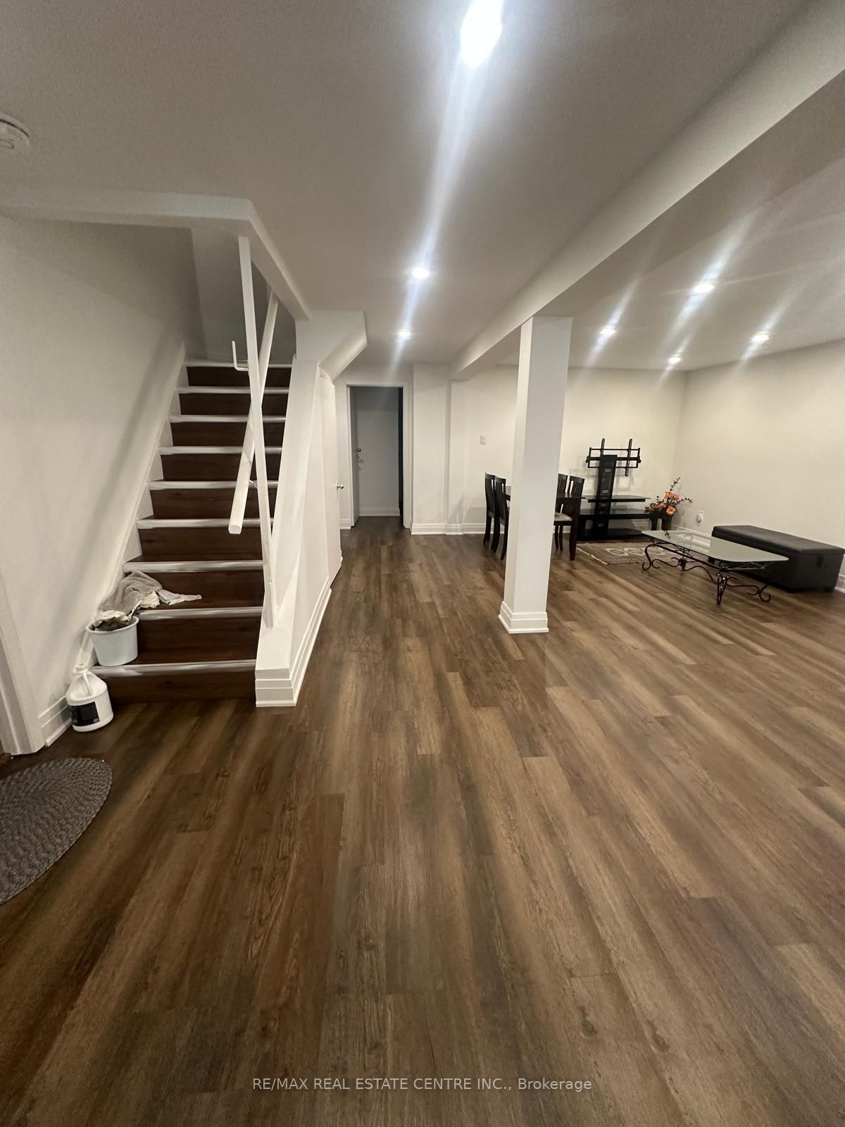 354 OJIBWAY Trail Basement, Mississauga, ON L4Z 3A2 photo 2