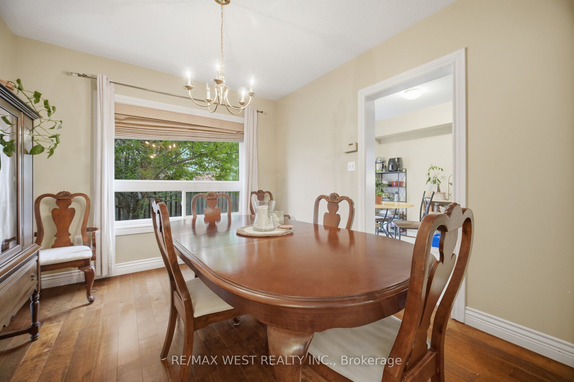 6409 Torre Drive Upper, Mississauga, ON L5V 2S5 photo 5