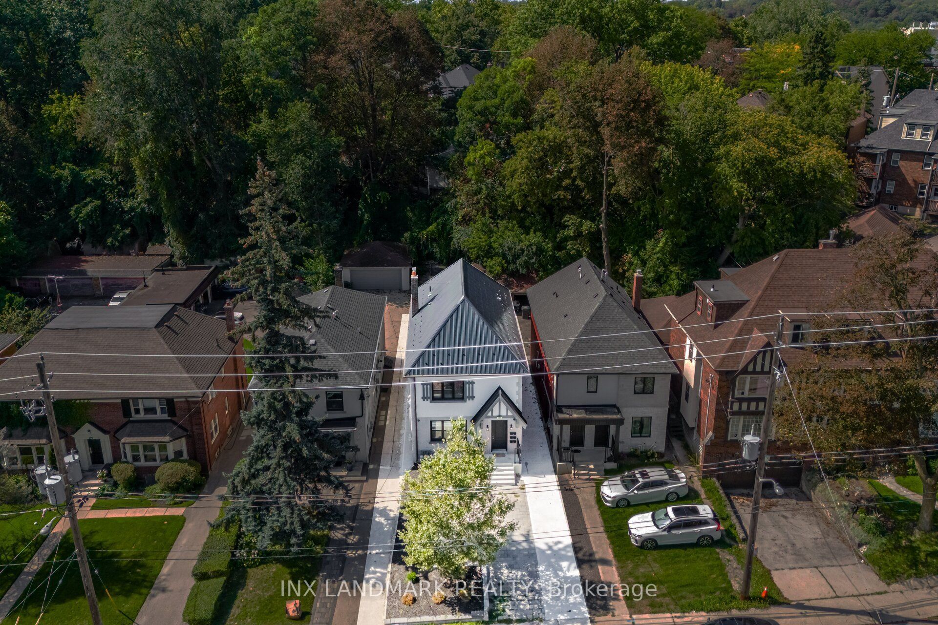298 South Kingsway, Toronto, ON M6S 3T9 photo 3