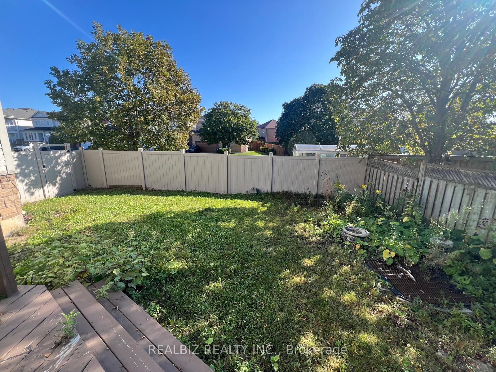 2 Bramoak Crescent, Brampton, ON L7A 1T7 photo 4