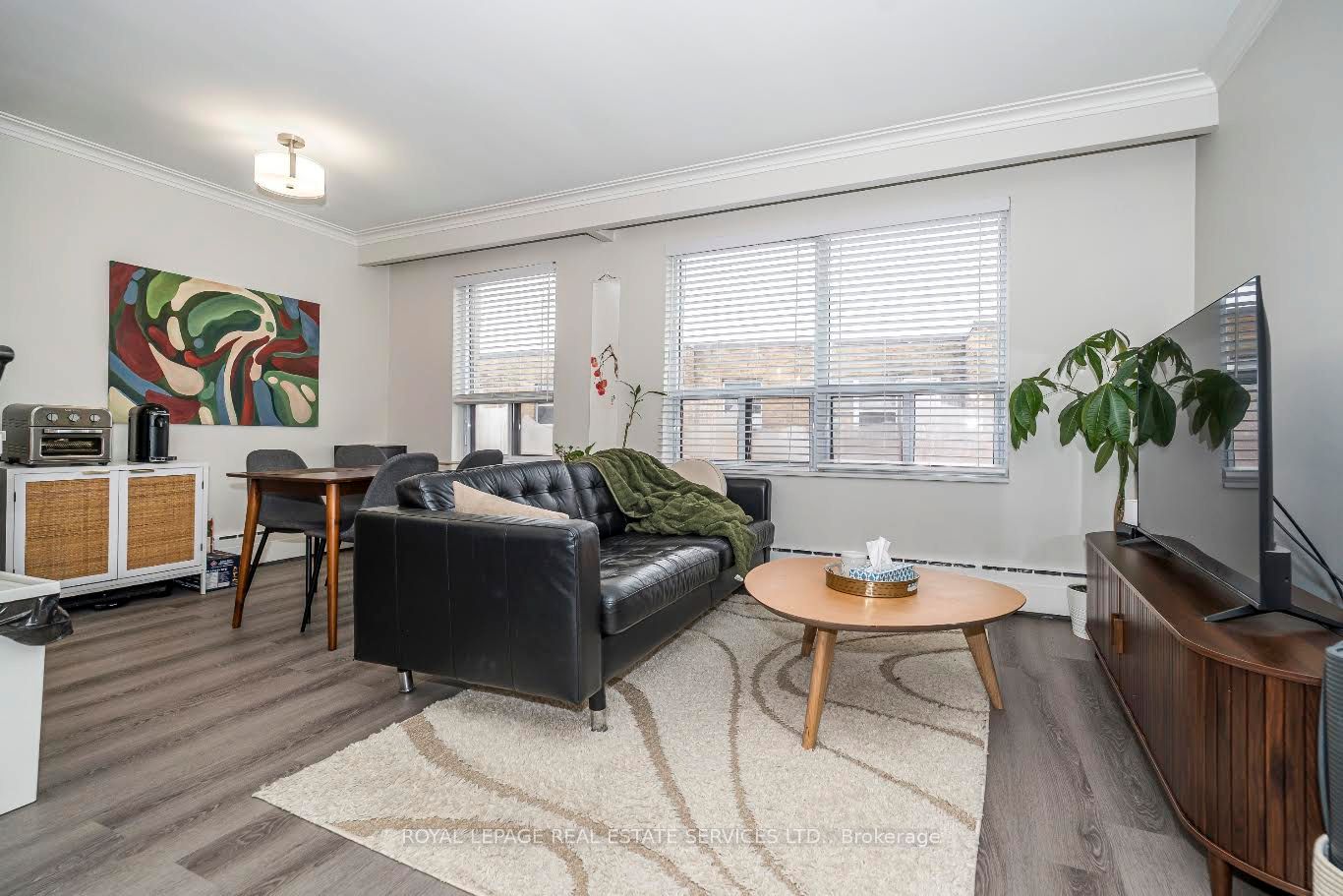 2637 Keele Street 11, Toronto, ON M6L 2P2