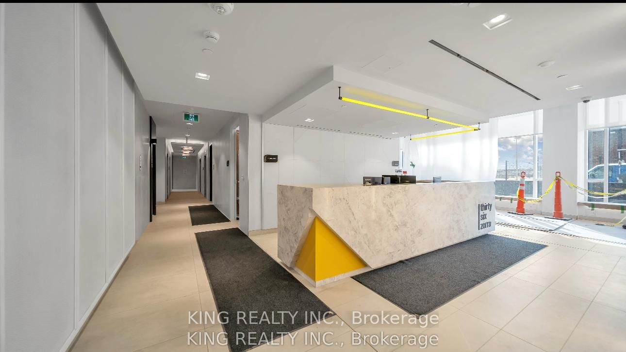 36 Zorra Street 529, Toronto, ON M8Z 0G5 photo 4