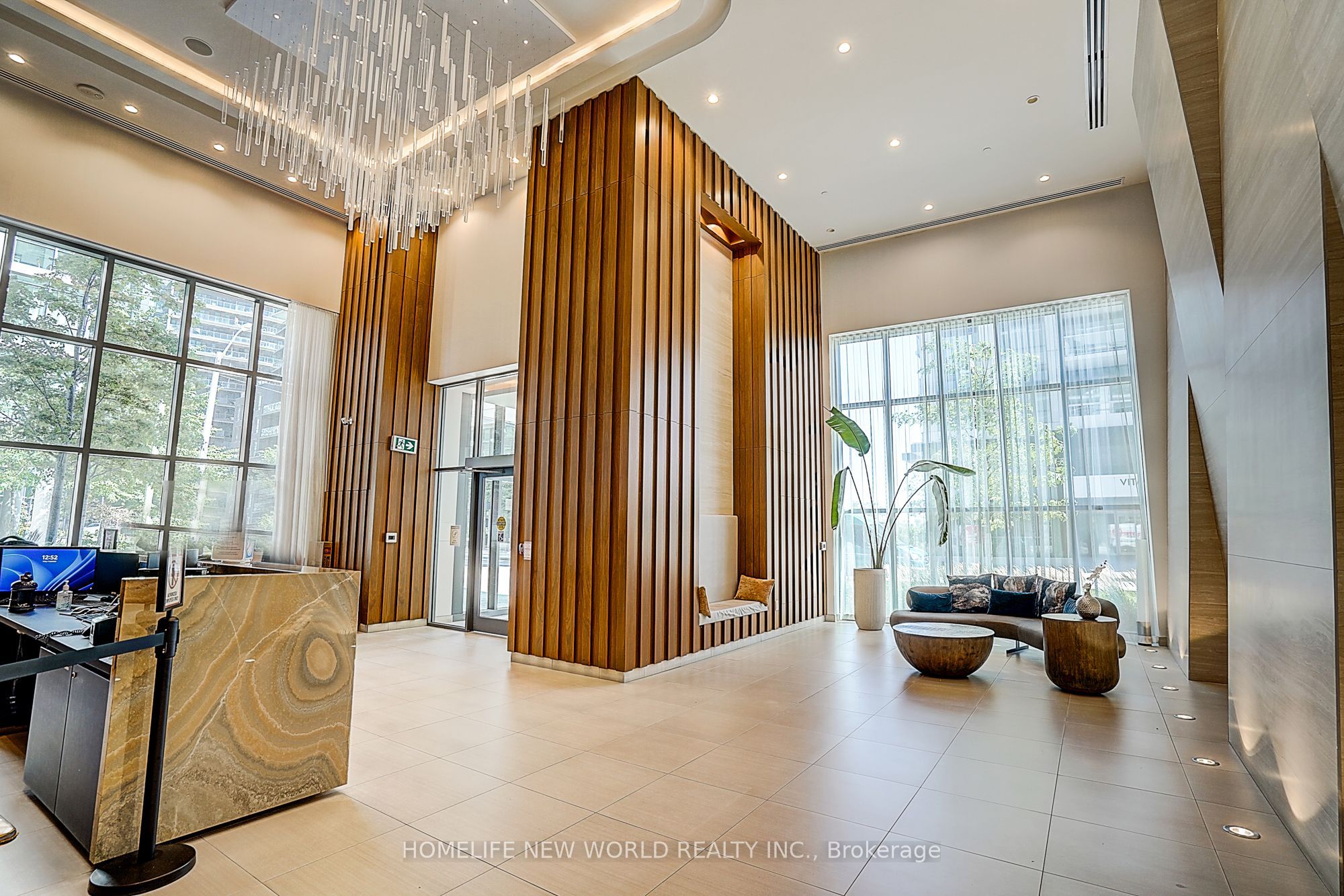 70 Annie Craig Drive 5204, Toronto, ON M8V 0C4 photo 3