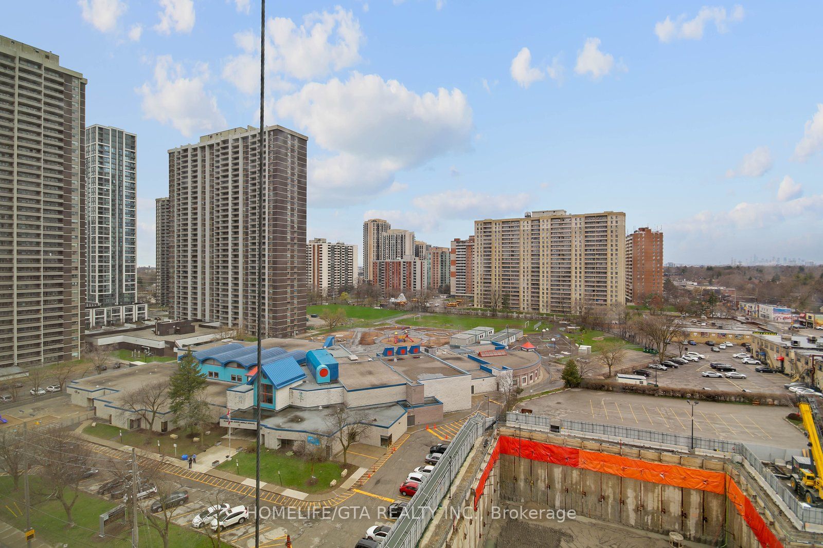 25 Cordova Avenue 1209, Toronto, ON M9A 0E5 photo 4