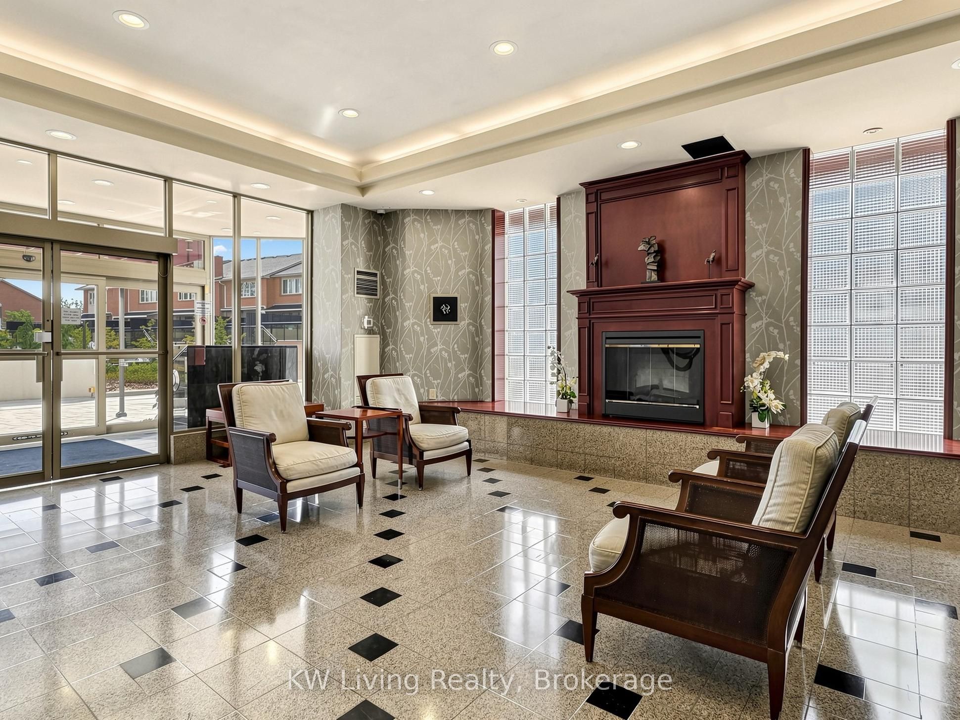 3605 Kariya Drive 811, Mississauga, ON L5B 3J4 photo 3