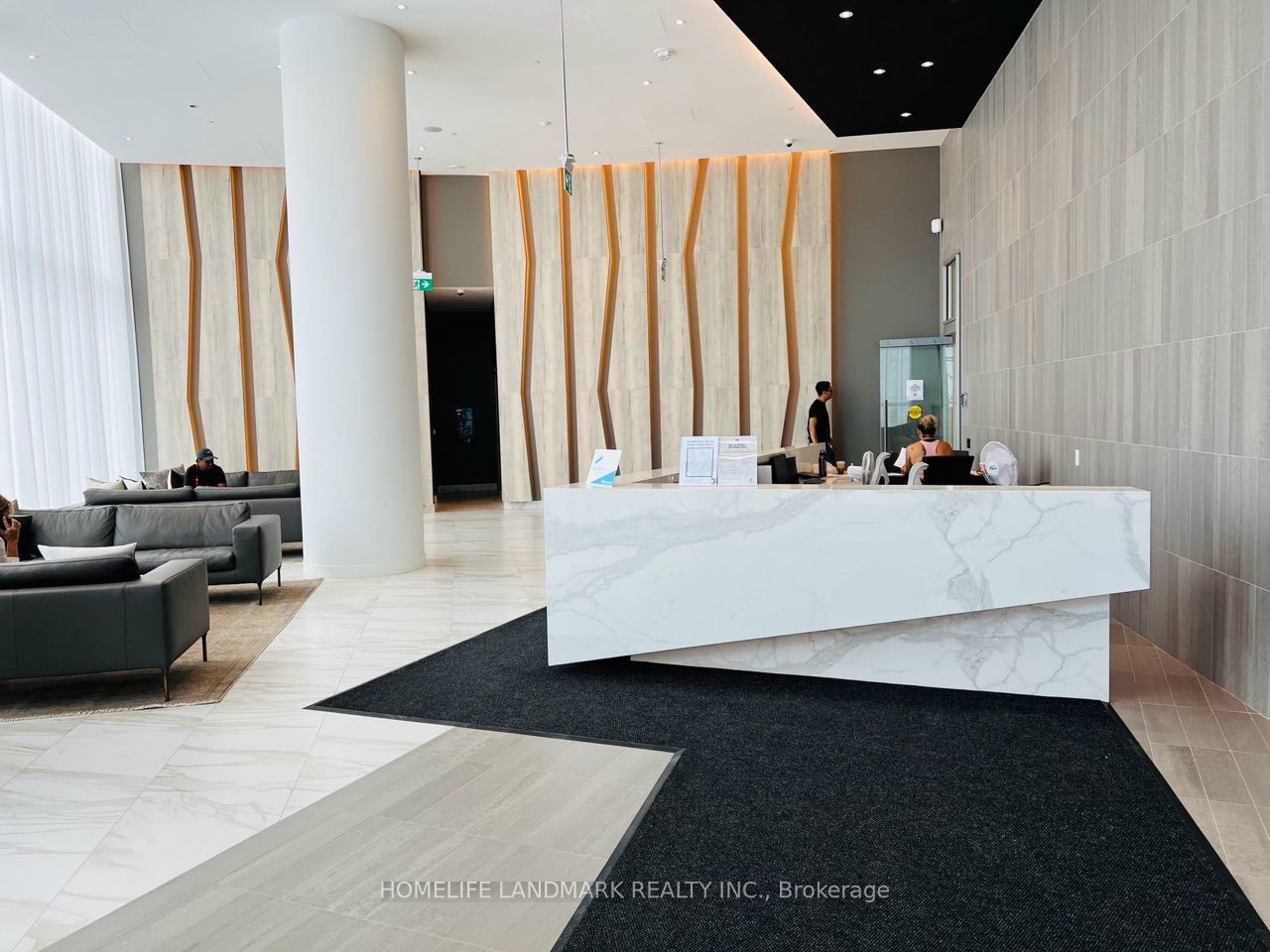 3883 Quartz Road 2208, Mississauga, ON L5B 0M4 photo 3