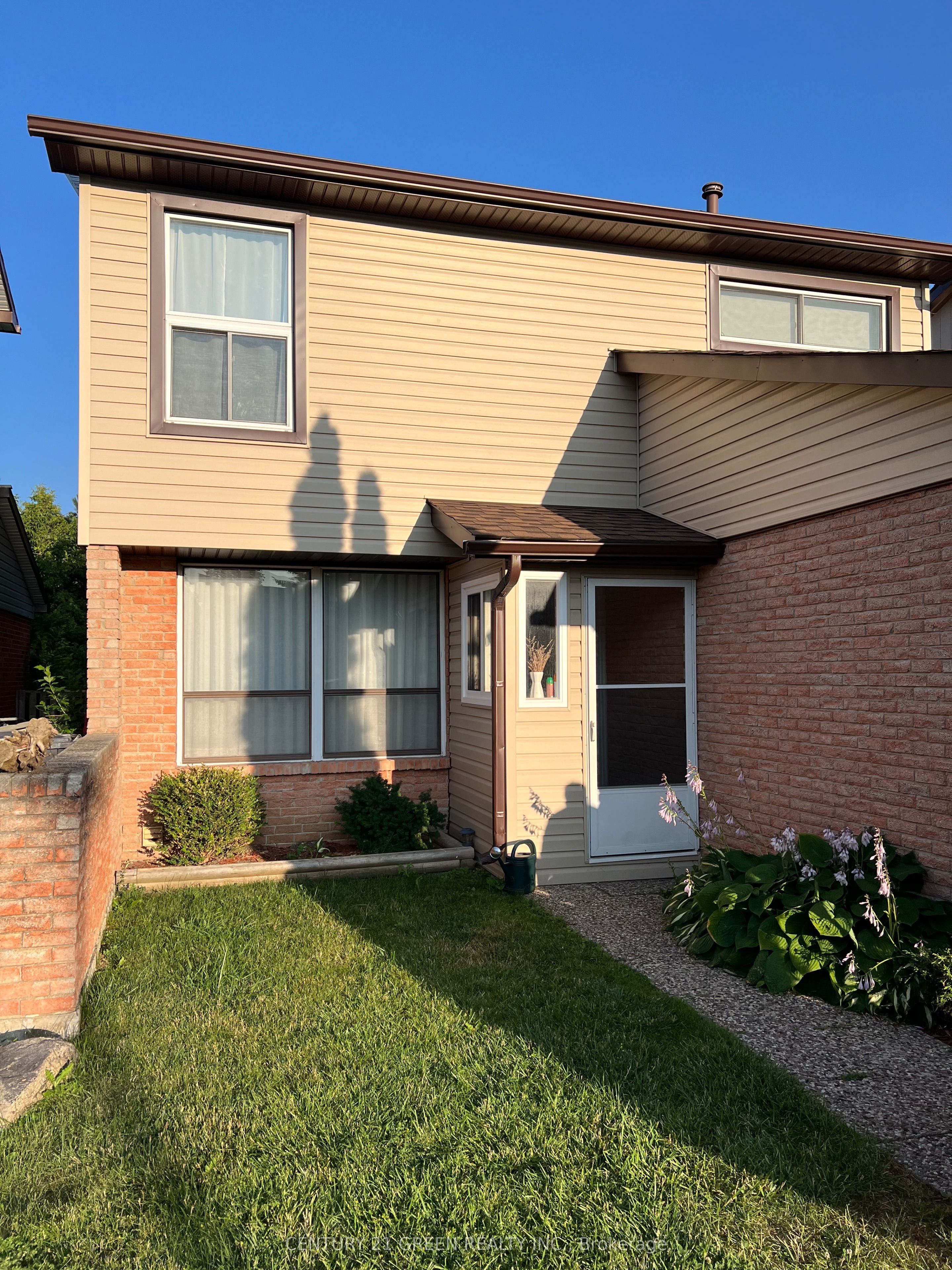 51 Cowan Road, Brampton, ON L6X 2P9 photo 2