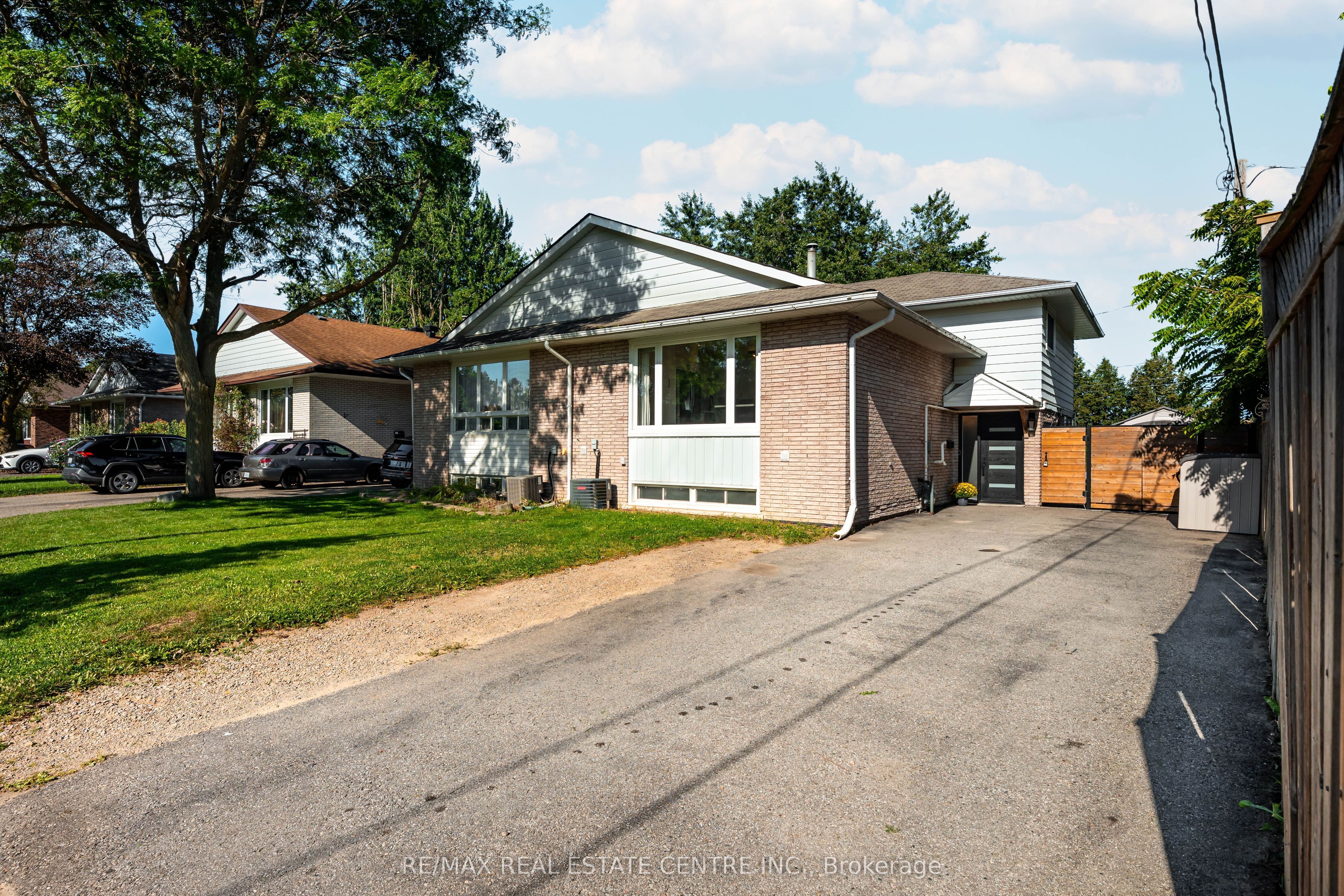 7 Madison Avenue, Orangeville, ON L9W 1R9 photo 3