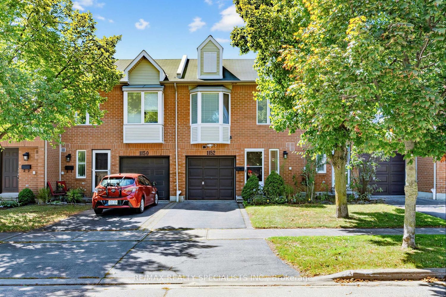 1152 WEST SHORE Drive, Mississauga, ON L5E 3H8