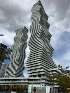 3883 Quartz Road TH 114, Mississauga, ON L5B 0M4