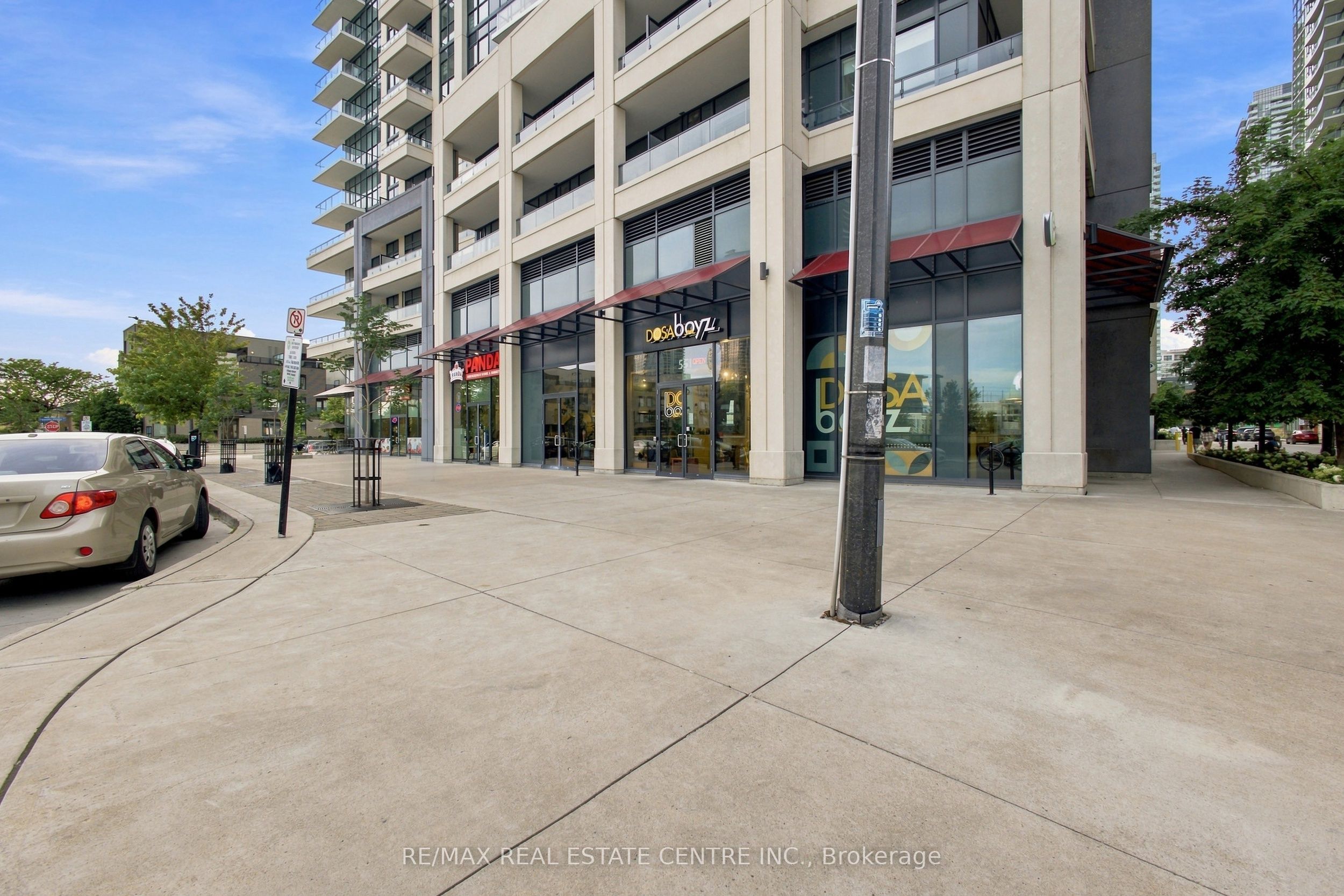 4065 Brickstone Mews 1103, Mississauga, ON L5B 0G3 photo 4