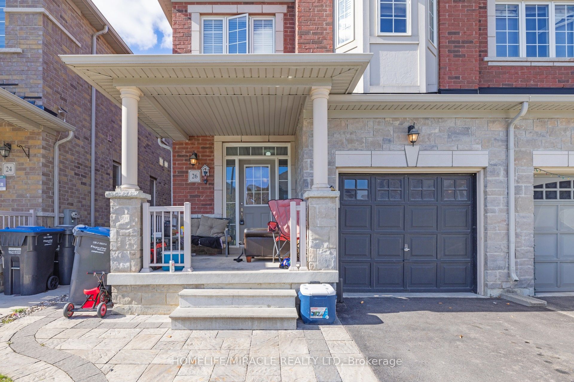 26 Altura Way, Brampton, ON L6P 4A1 photo 3