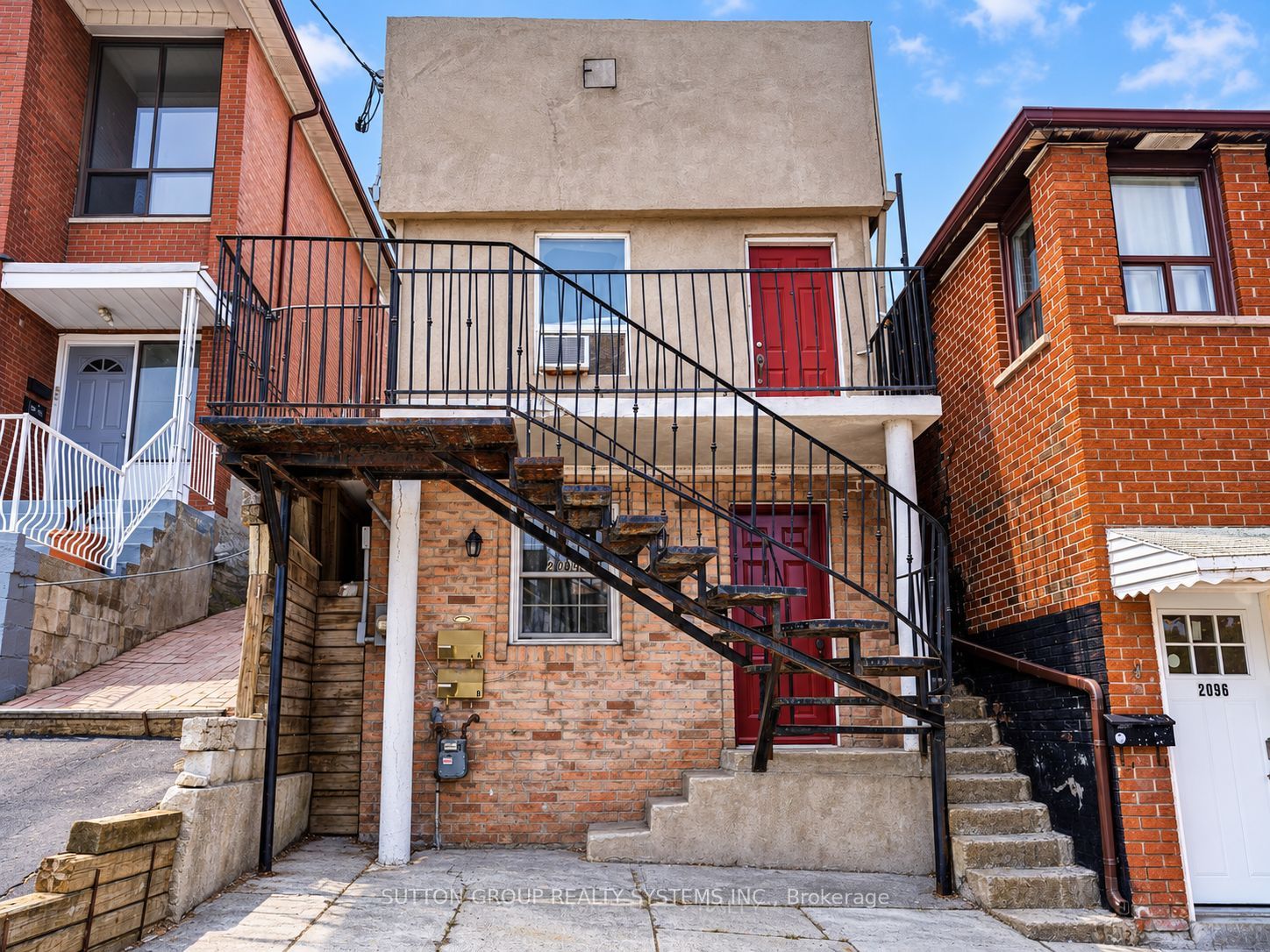 2094 Dufferin Street, Toronto, ON M6E 3R7