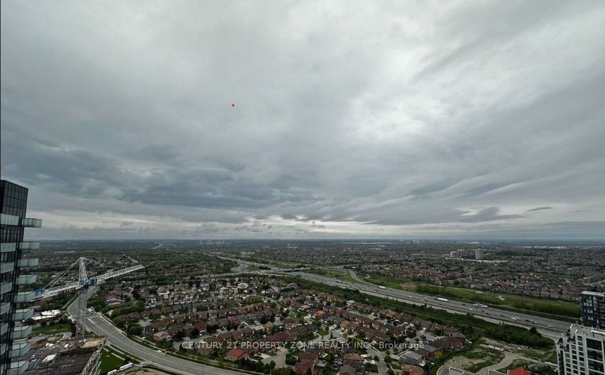 430 Square One Drive 3809, Mississauga, ON L5B 0L6 photo 3