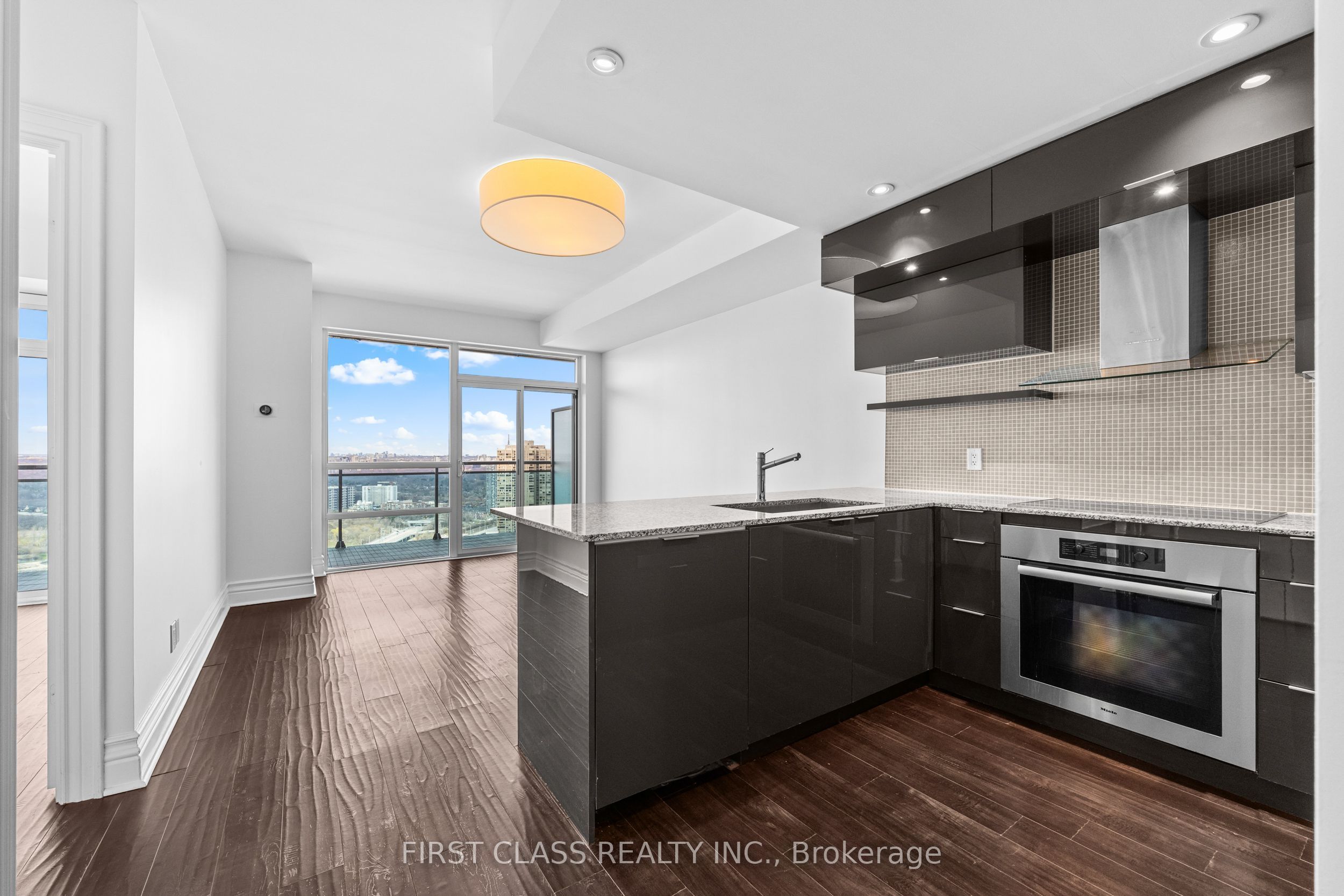 16 Brookers Lane PH3, Toronto, ON M8V 0A5 photo 4