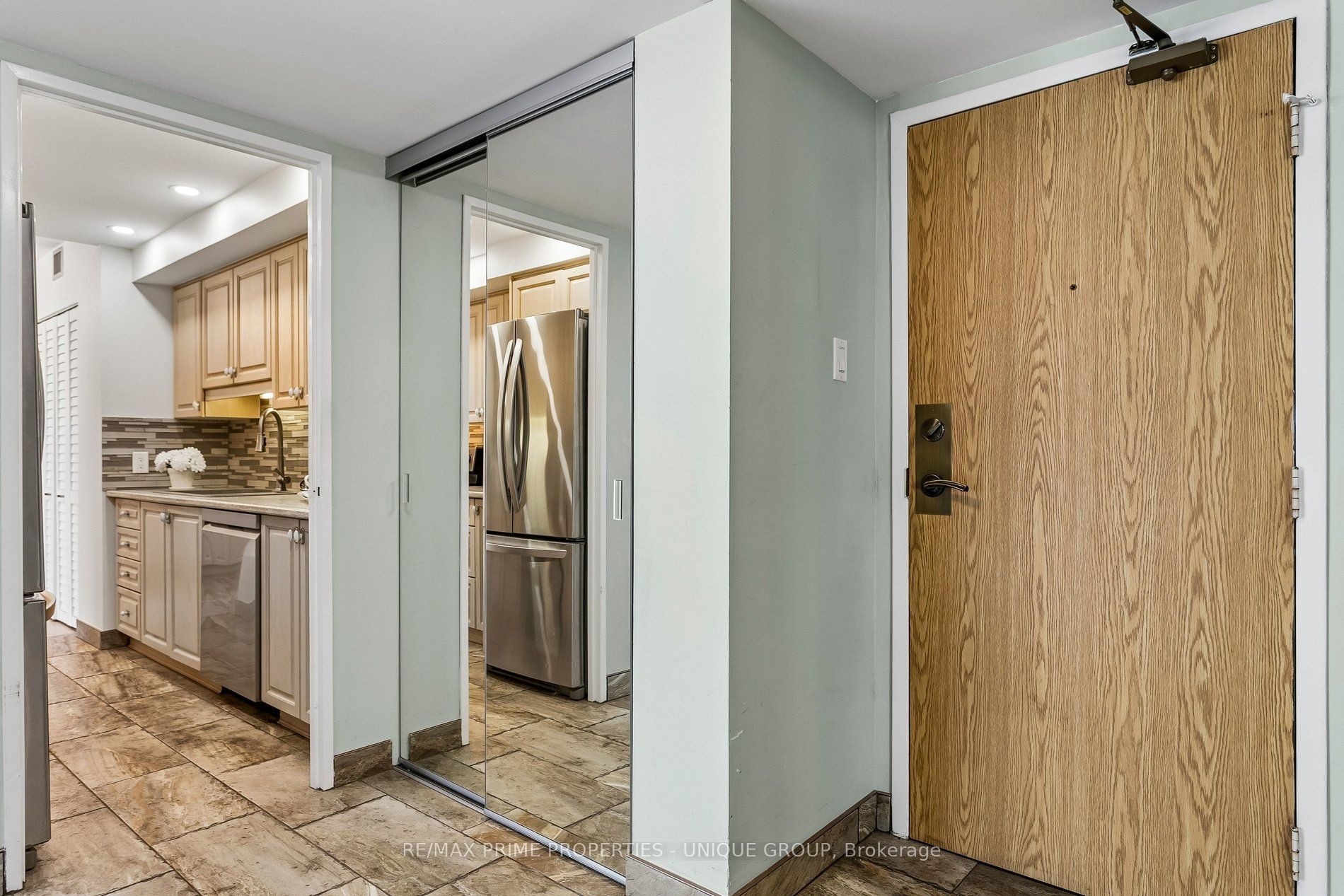 1300 Bloor Street 2108, Mississauga, ON L4Y 3Z2 photo 5