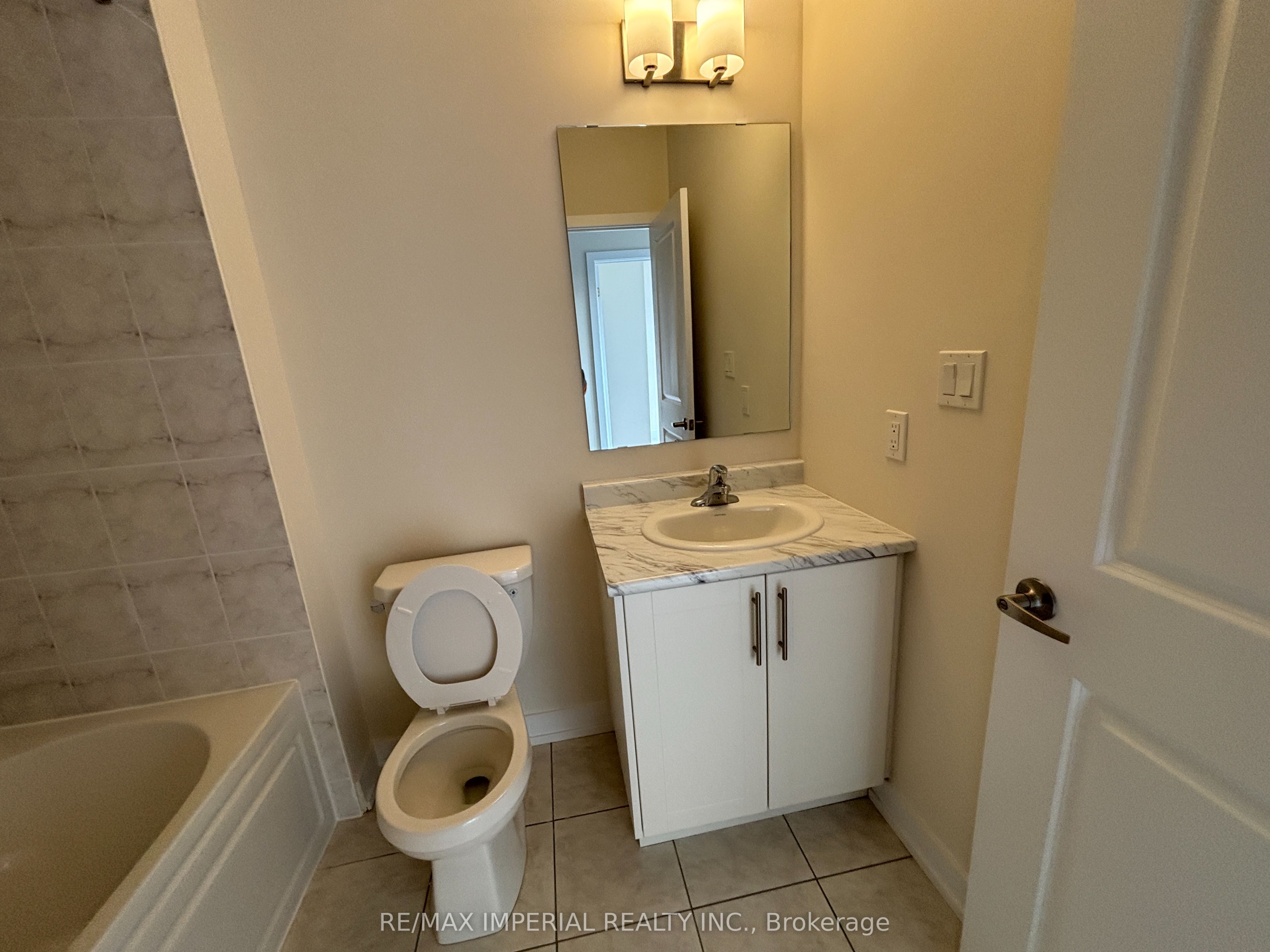 3085 Welsman Gardens, Oakville, ON L6H 7Z1 photo 4